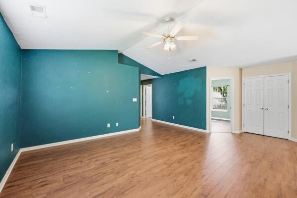 101 Clover Valley Drive Property Photo 6