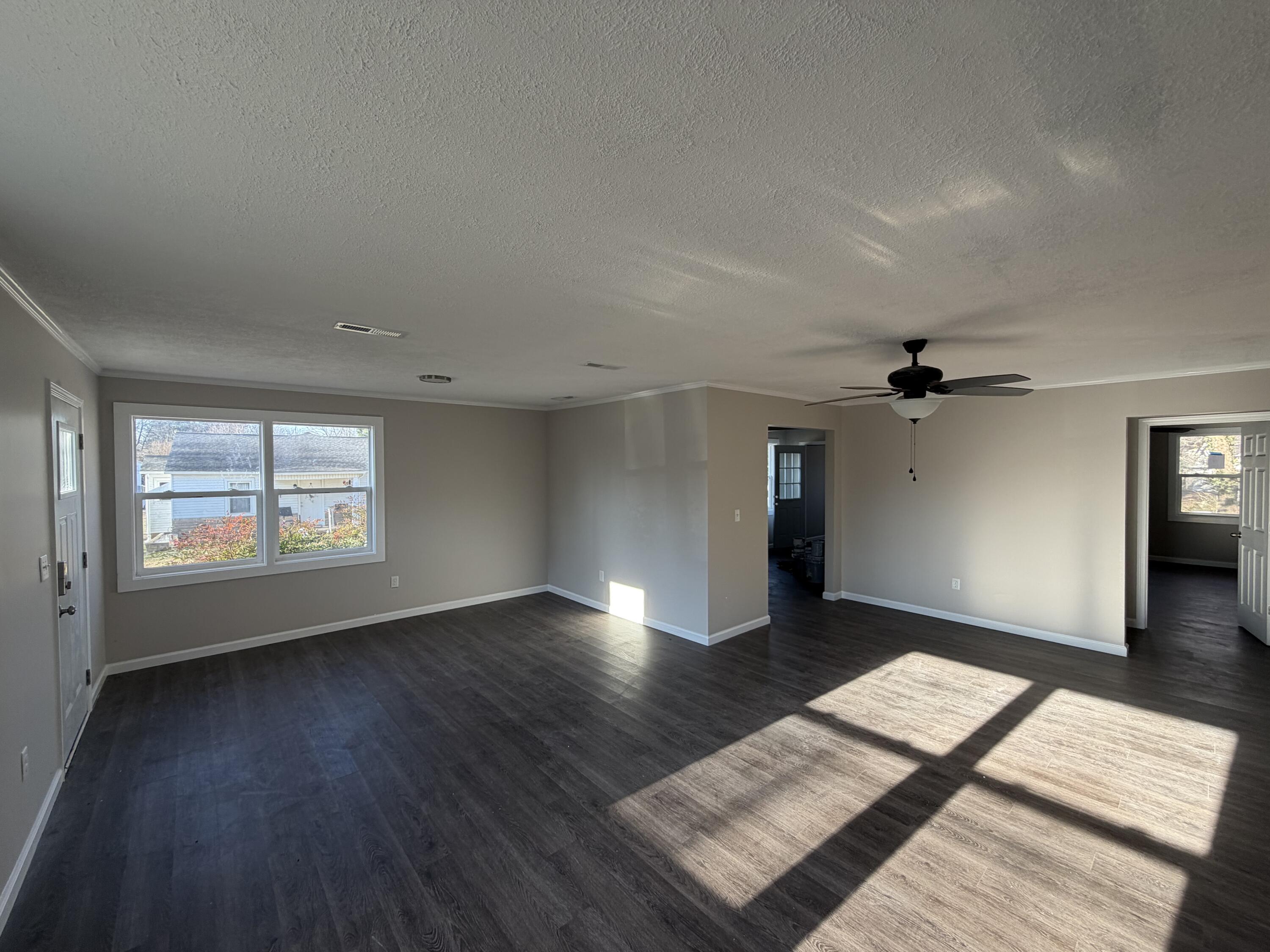 422 Columbus Street Property Photo 8