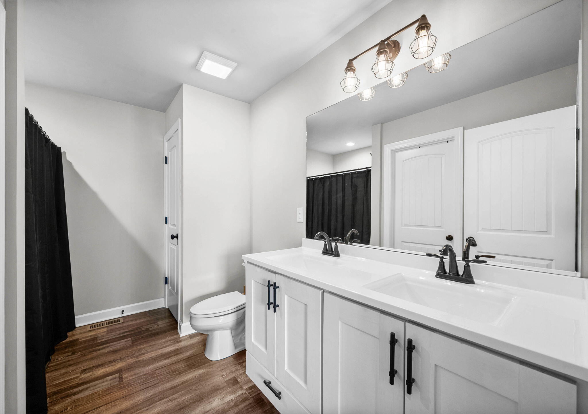 352 Scott Road Property Photo 18