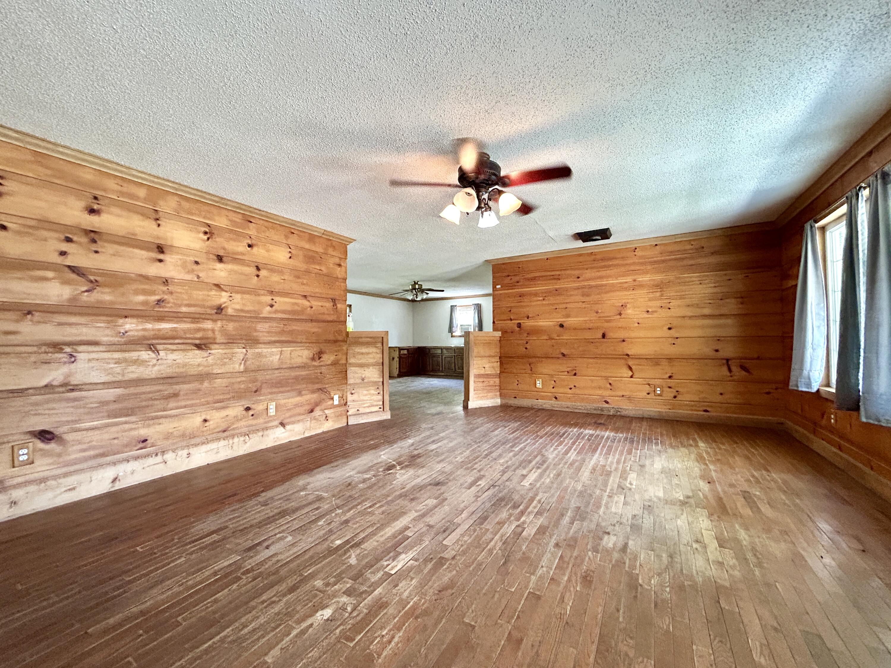 3694 Sandhill Road Property Photo 14