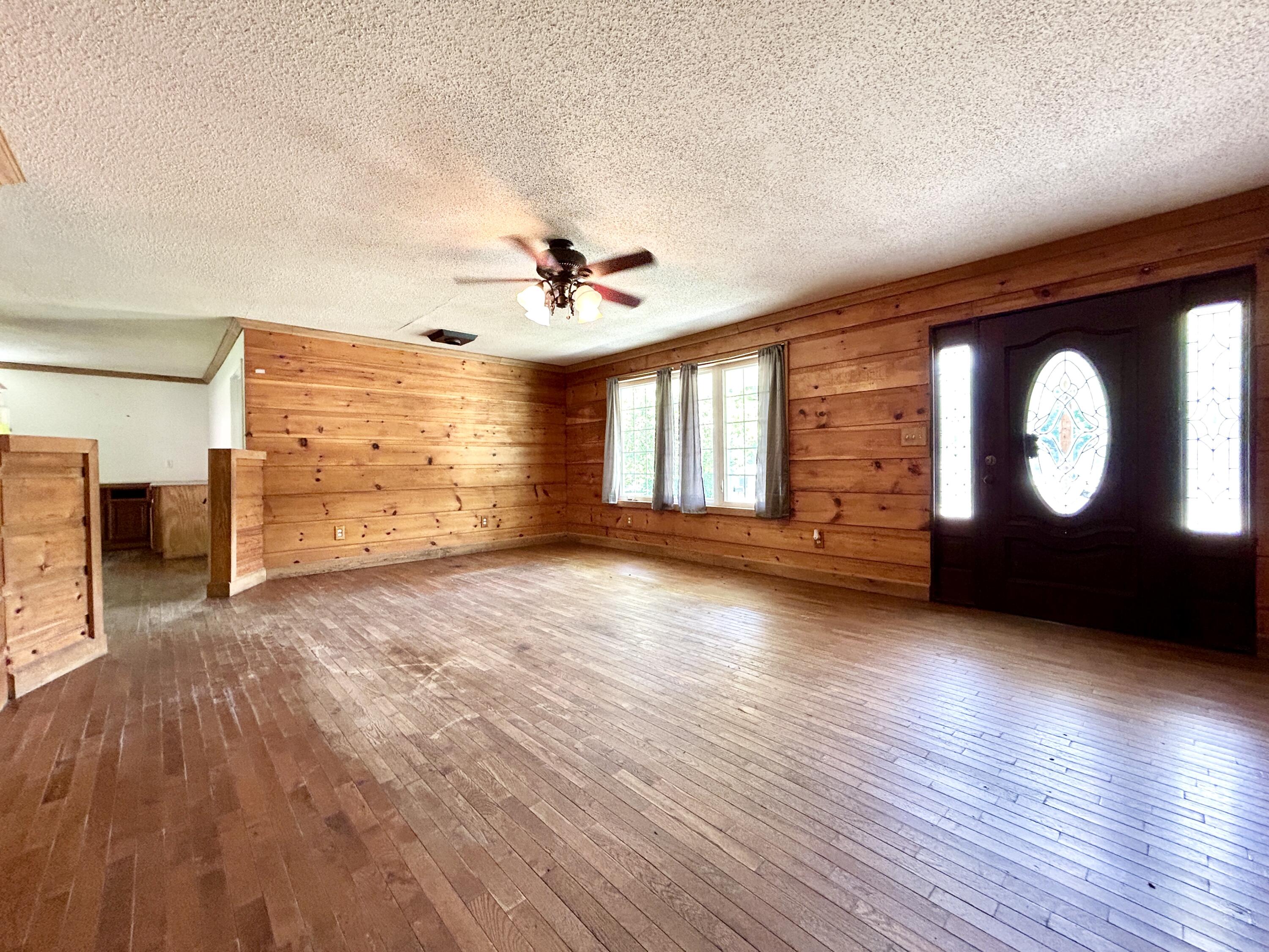 3694 Sandhill Road Property Photo 17