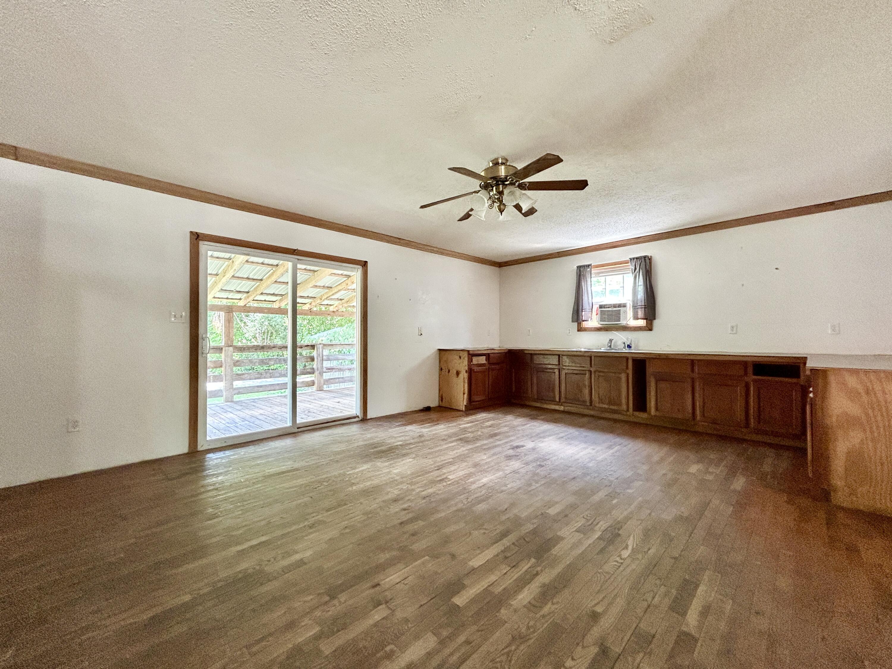 3694 Sandhill Road Property Photo 23