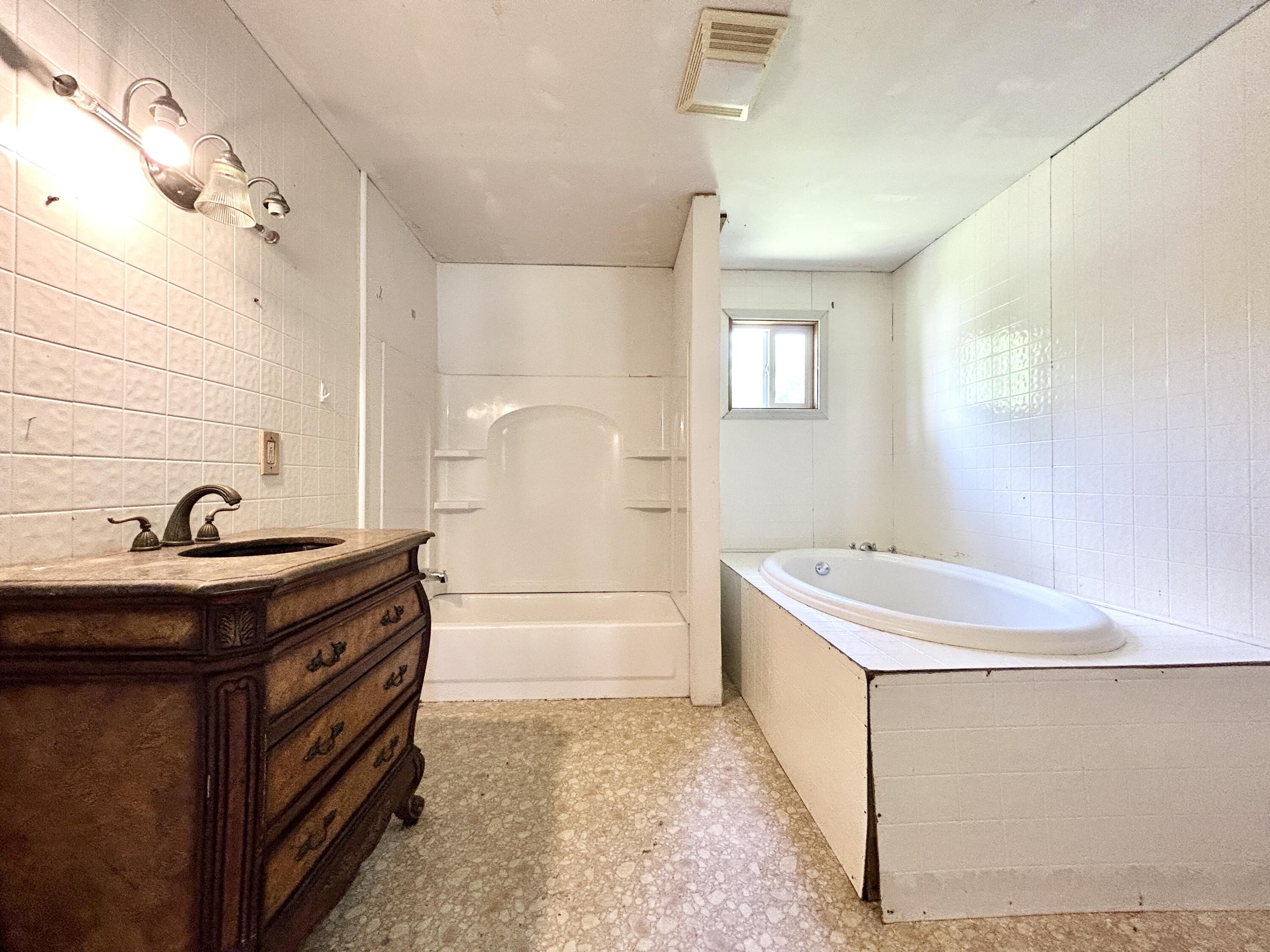 3694 Sandhill Road Property Photo 25