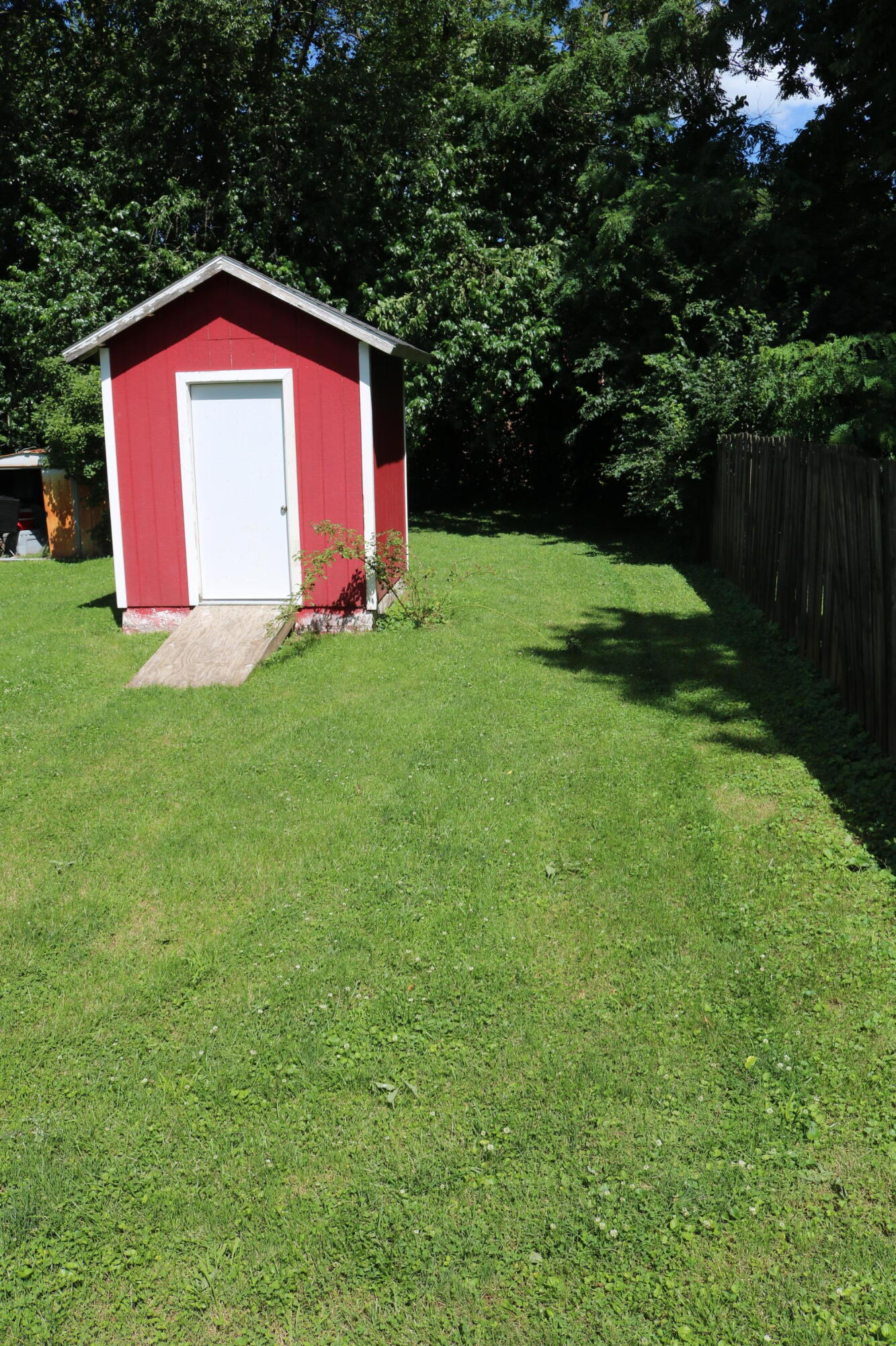 236 M.l.k. Jr Boulevard Property Photo 9