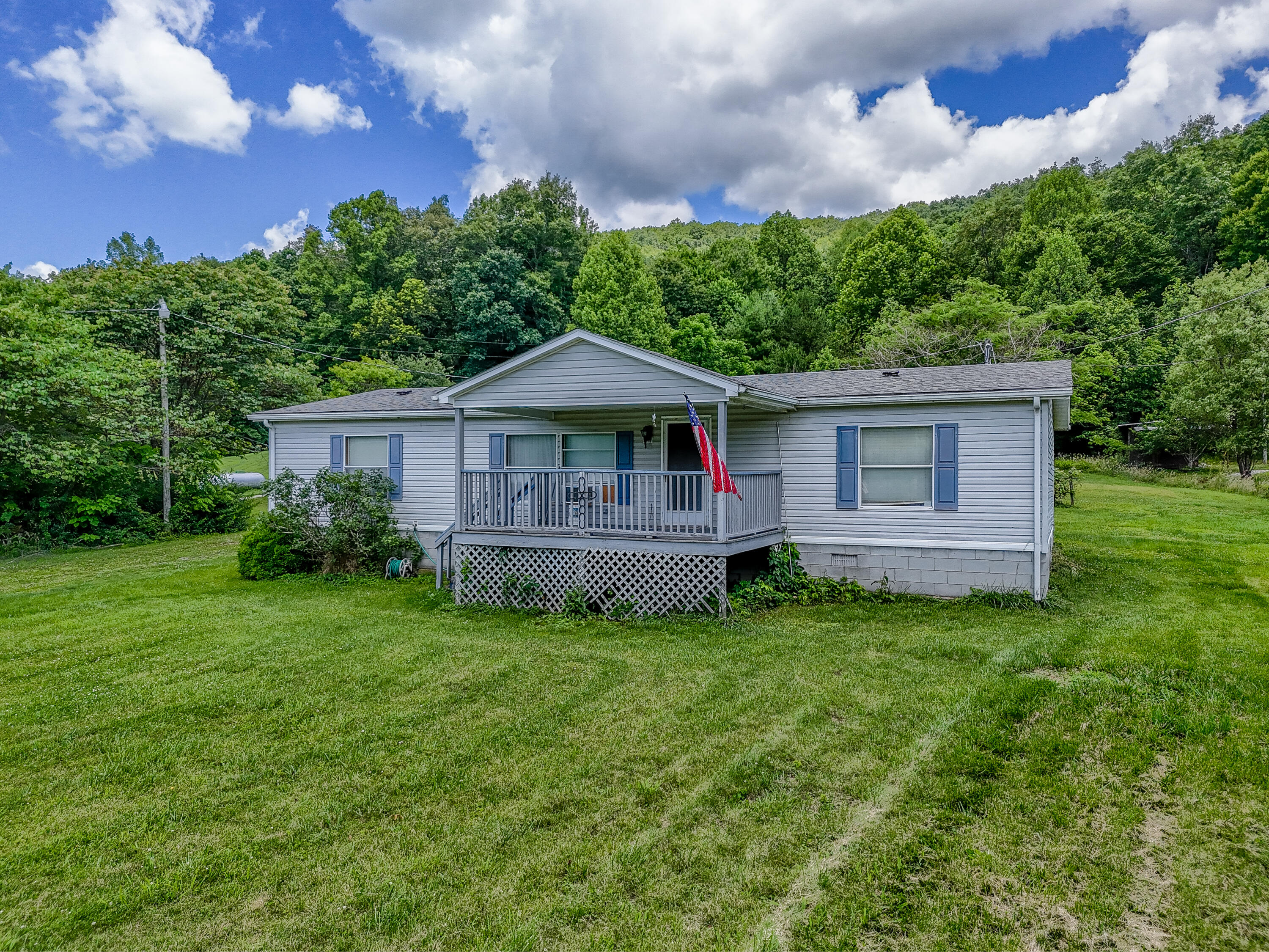 460 Rockfork Road Property Photo 3