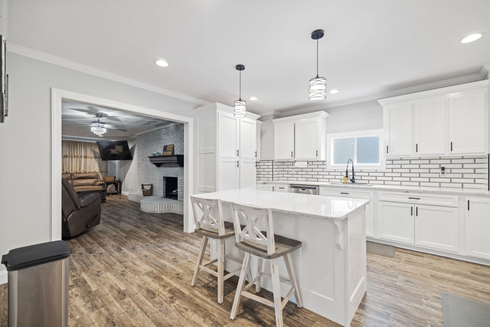 305 Euclid Avenue Property Photo 13