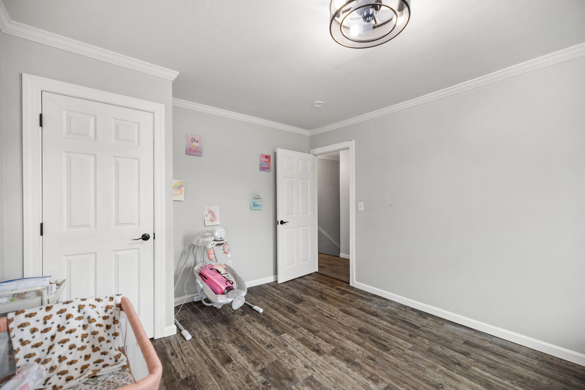 305 Euclid Avenue Property Photo 29