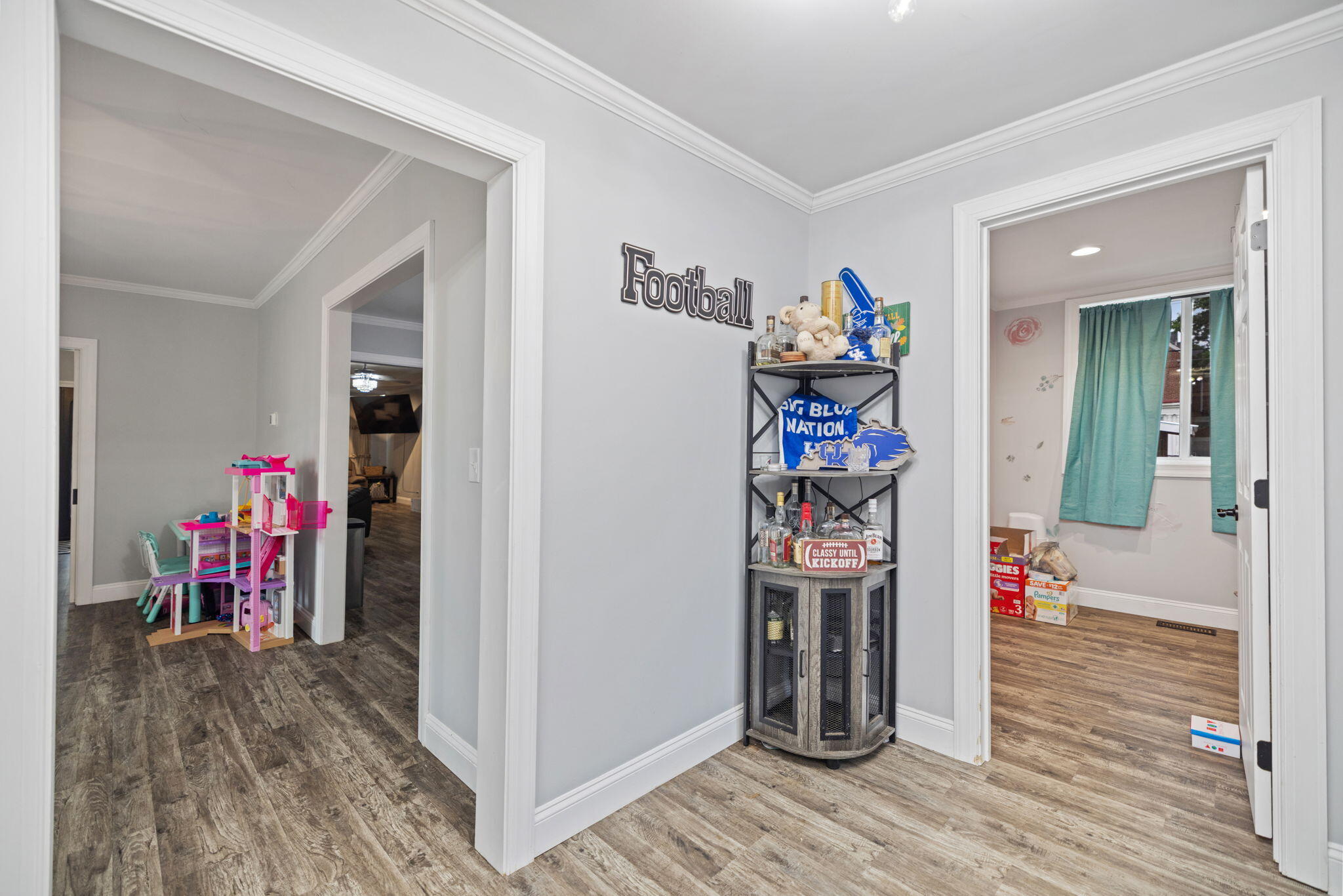 305 Euclid Avenue Property Photo 32