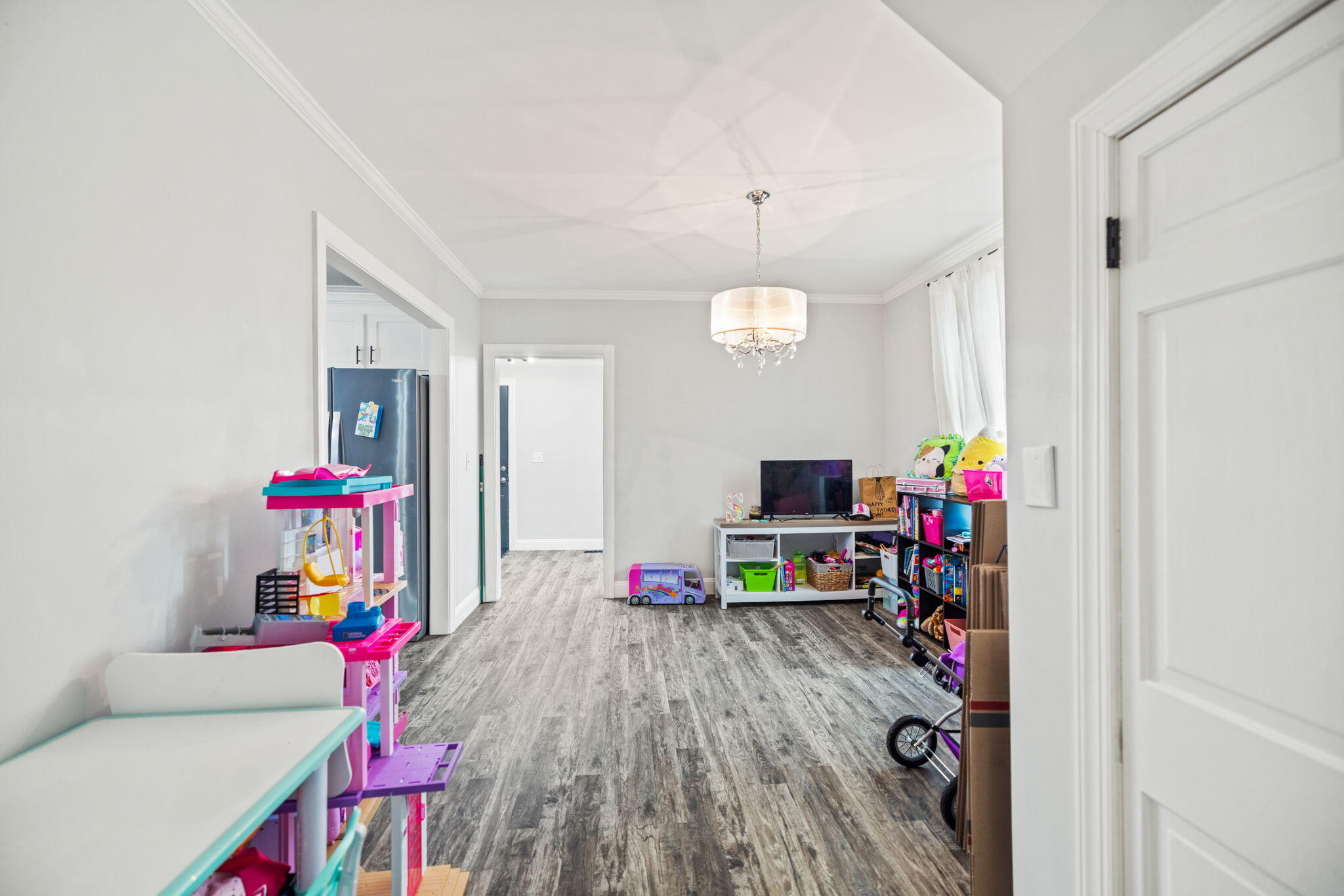 305 Euclid Avenue Property Photo 42