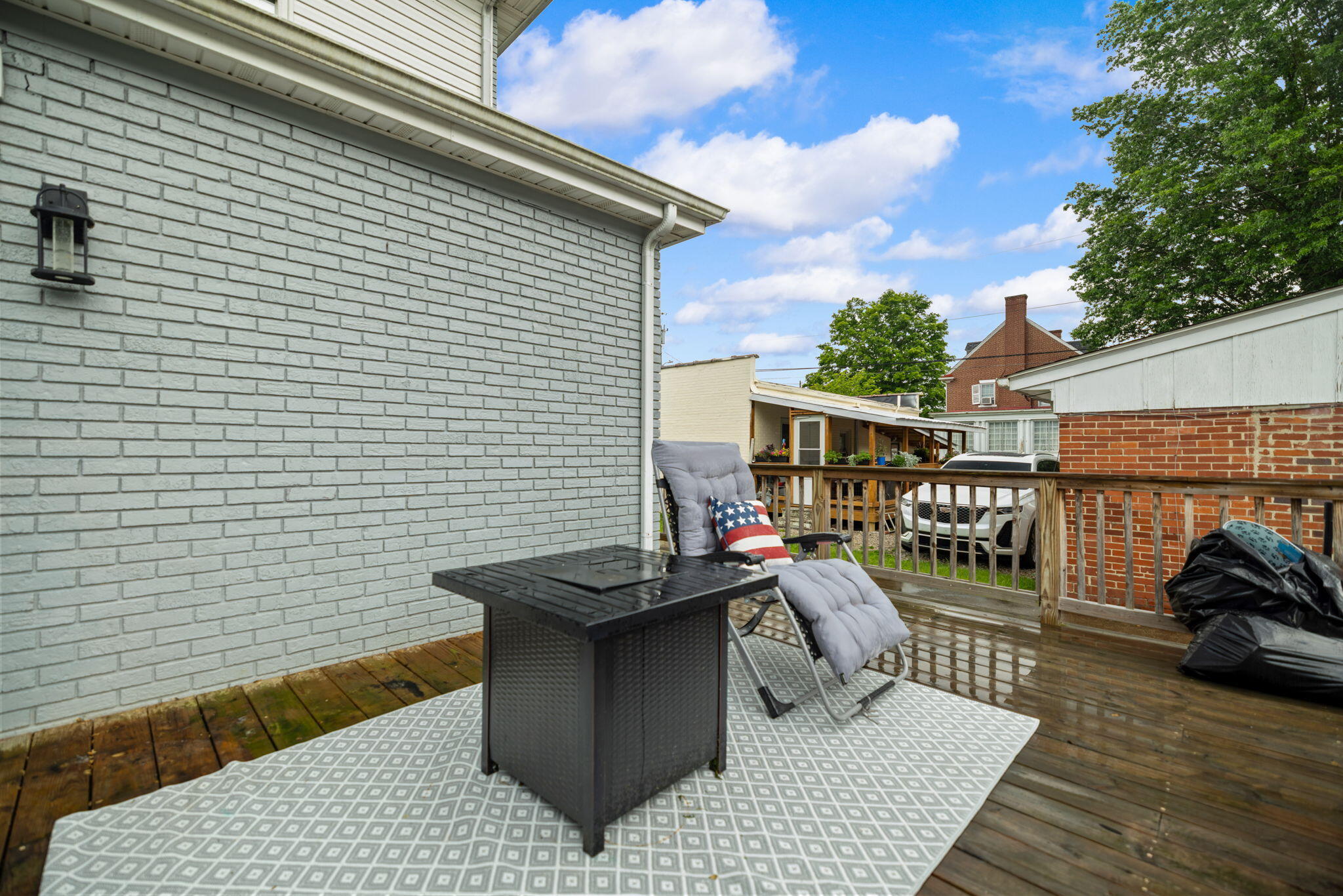 305 Euclid Avenue Property Photo 45