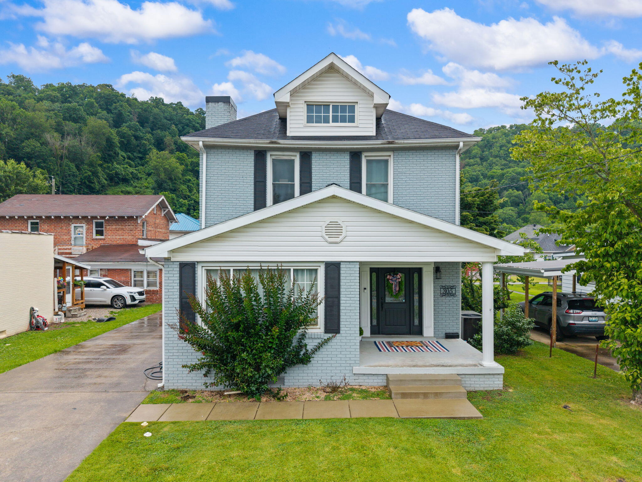 305 Euclid Avenue Property Photo 54