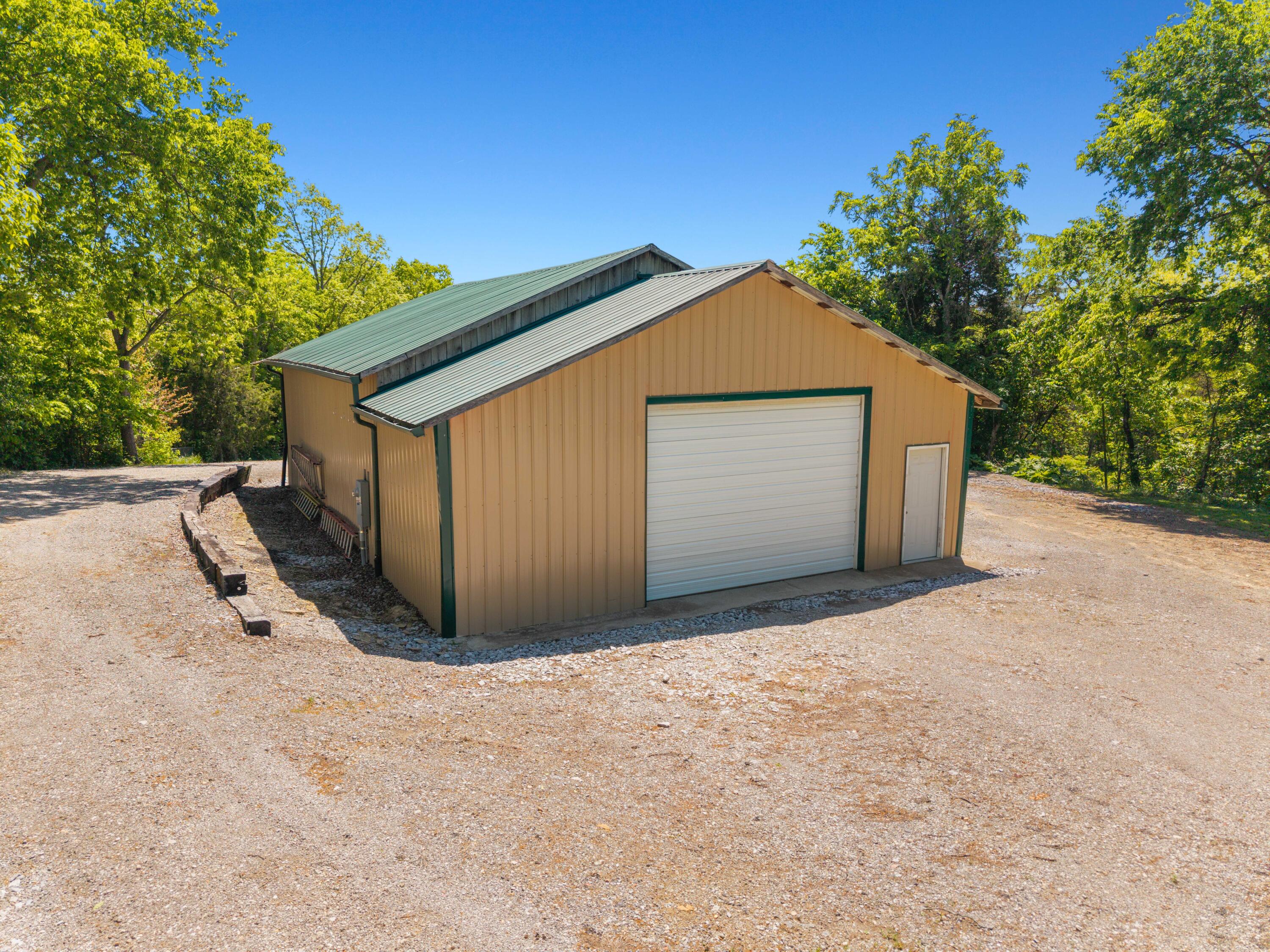 2109 Porter Road Property Photo 13