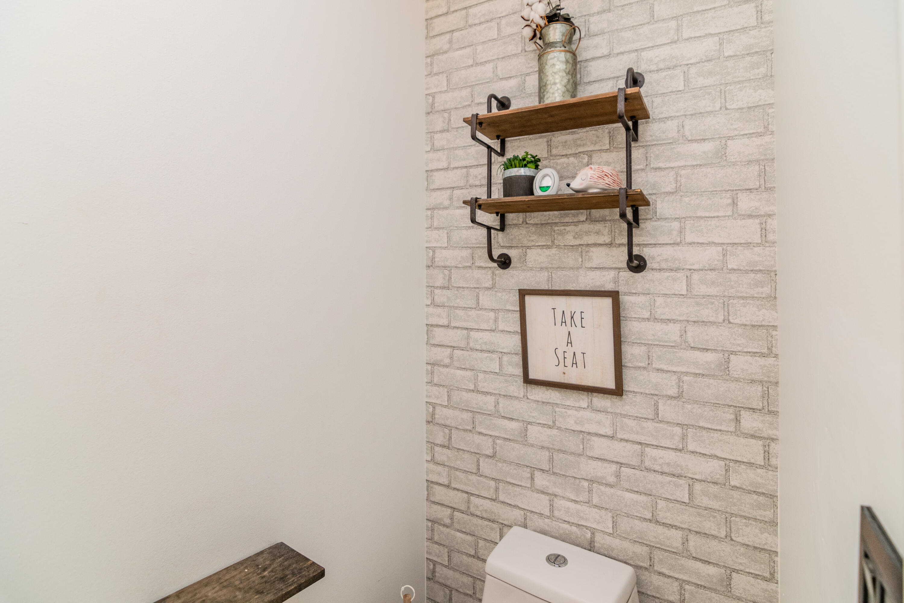 103 Boreing Drive Property Photo 11