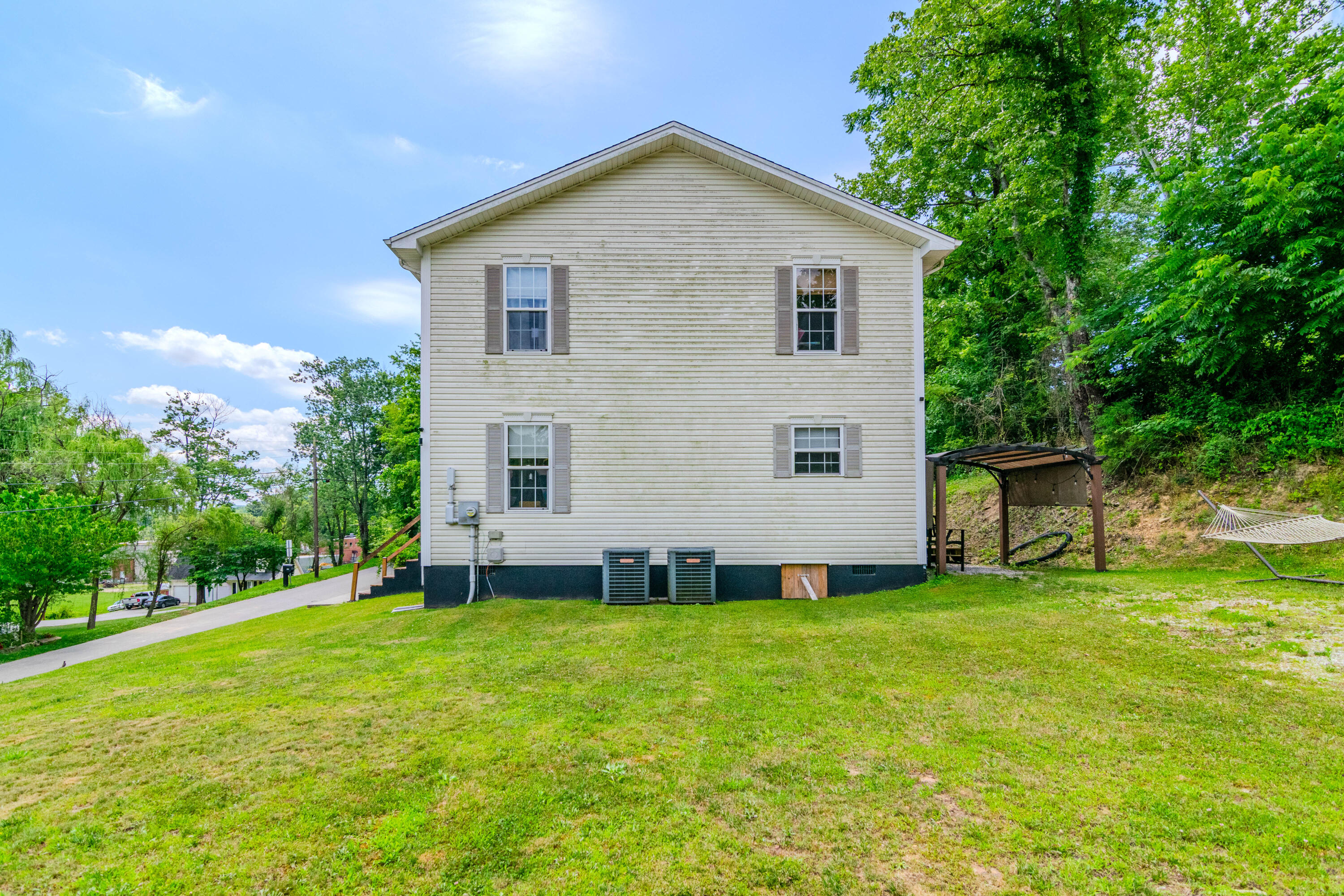 103 Boreing Drive Property Photo 30
