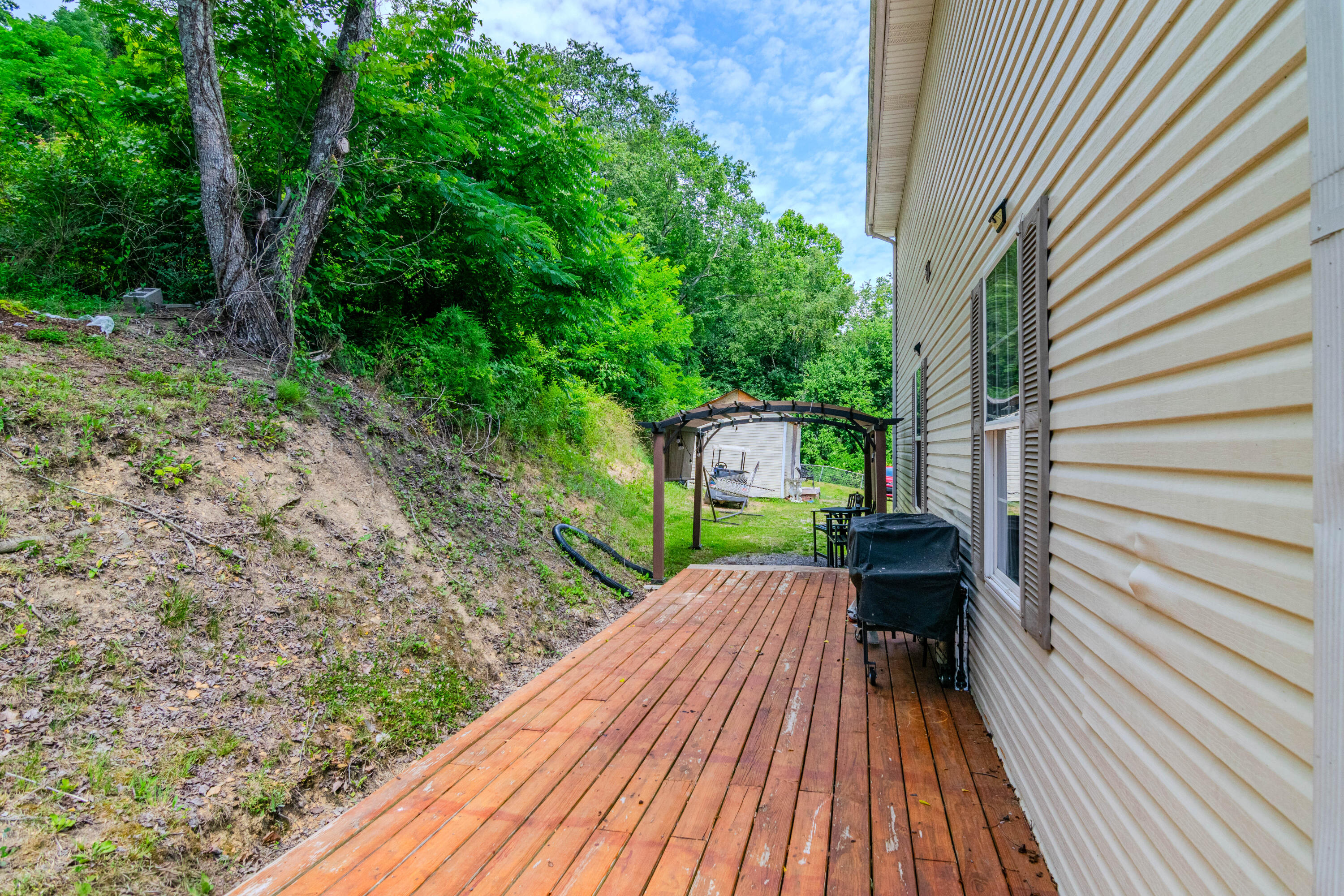 103 Boreing Drive Property Photo 32