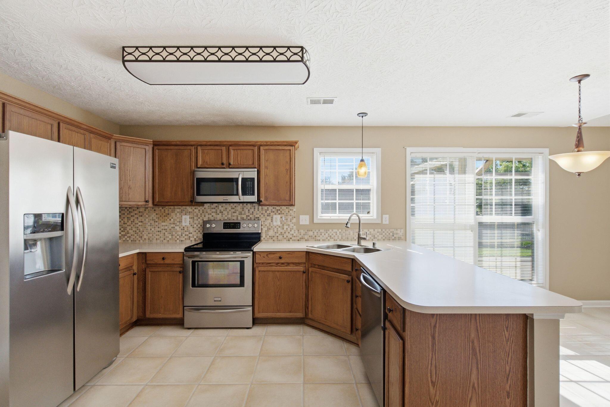 141 Hemingway Place Property Photo 18