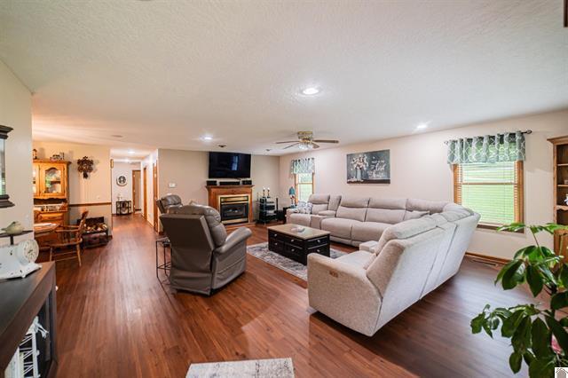 84 Orchard Street Property Photo 6
