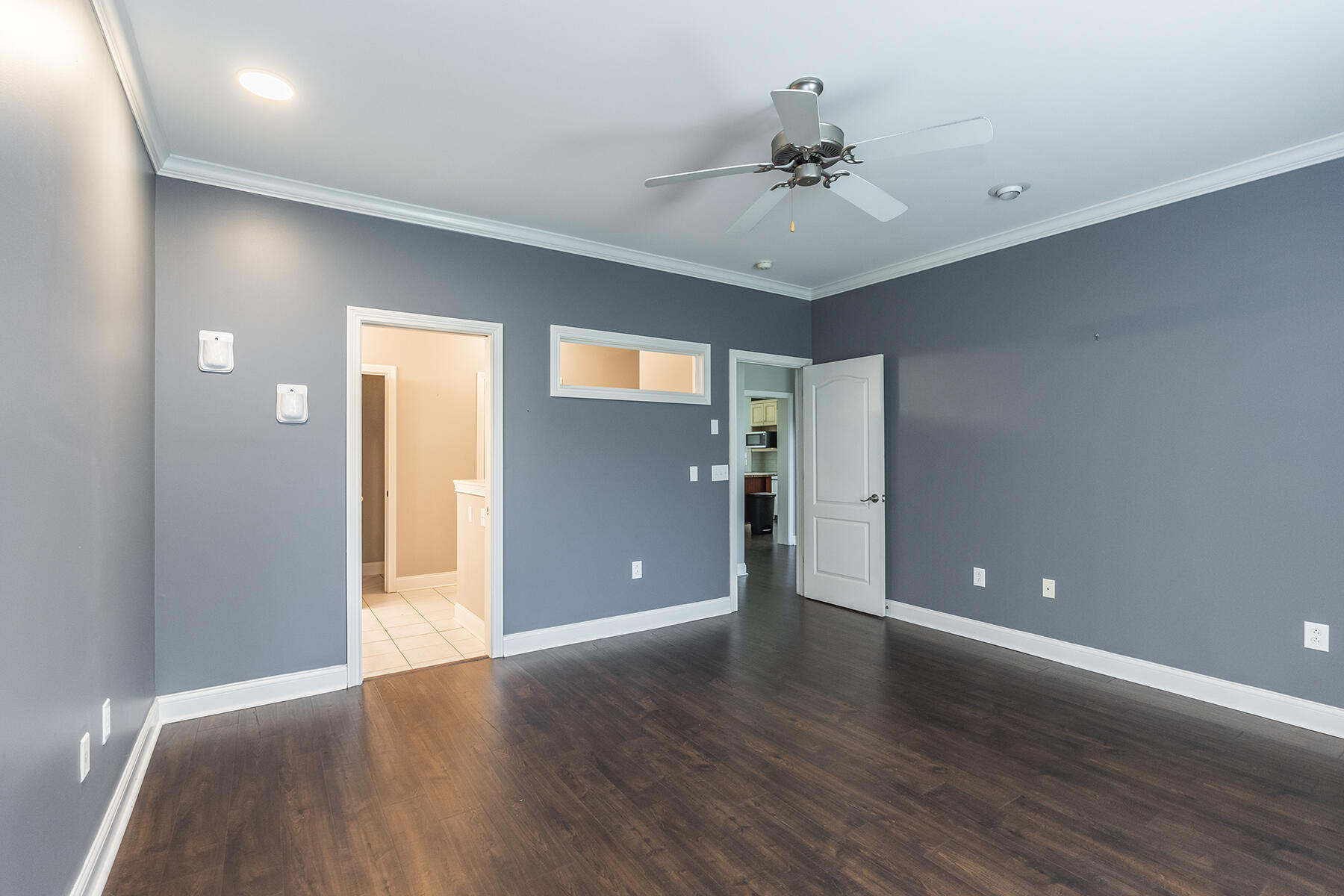 997 Star Shoot Parkway Property Photo 14