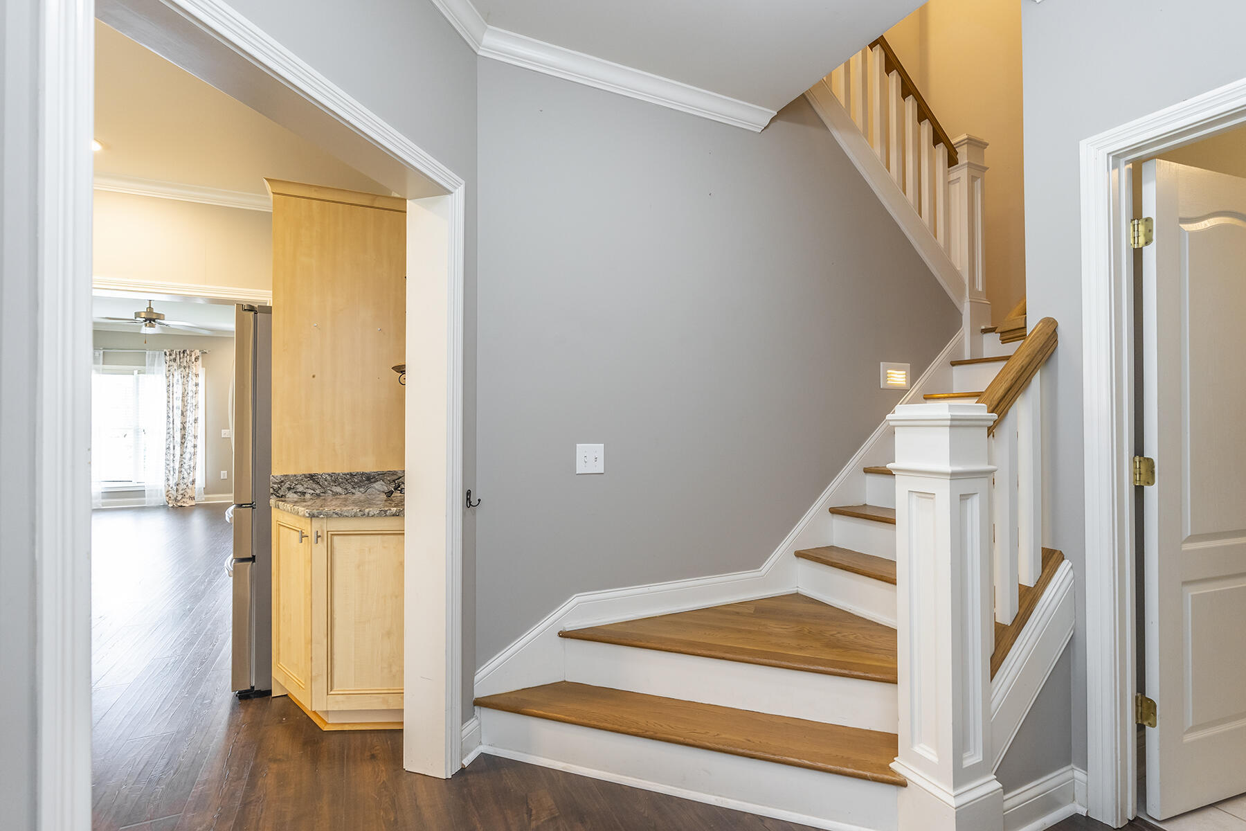 997 Star Shoot Parkway Property Photo 18