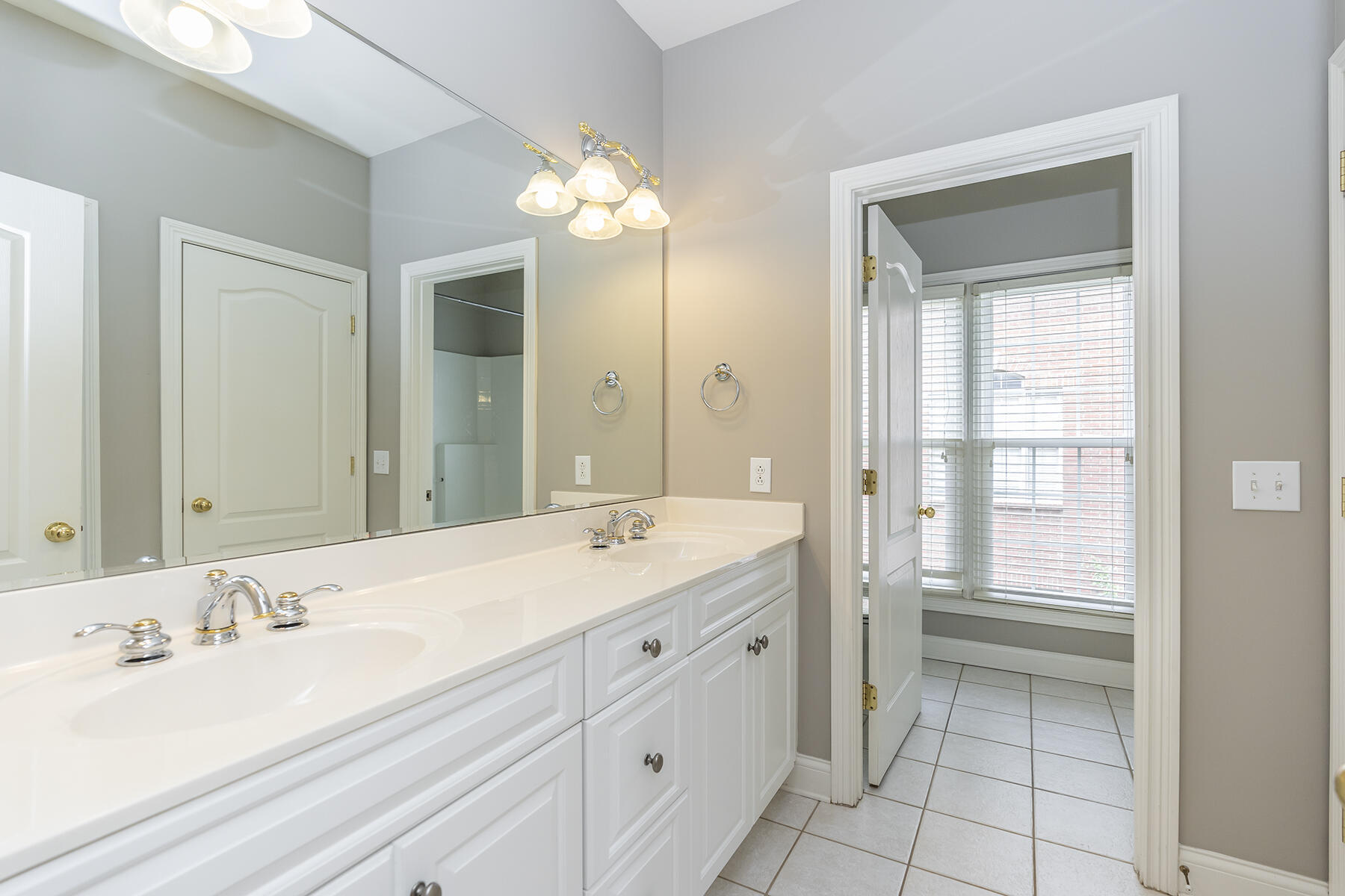 997 Star Shoot Parkway Property Photo 22