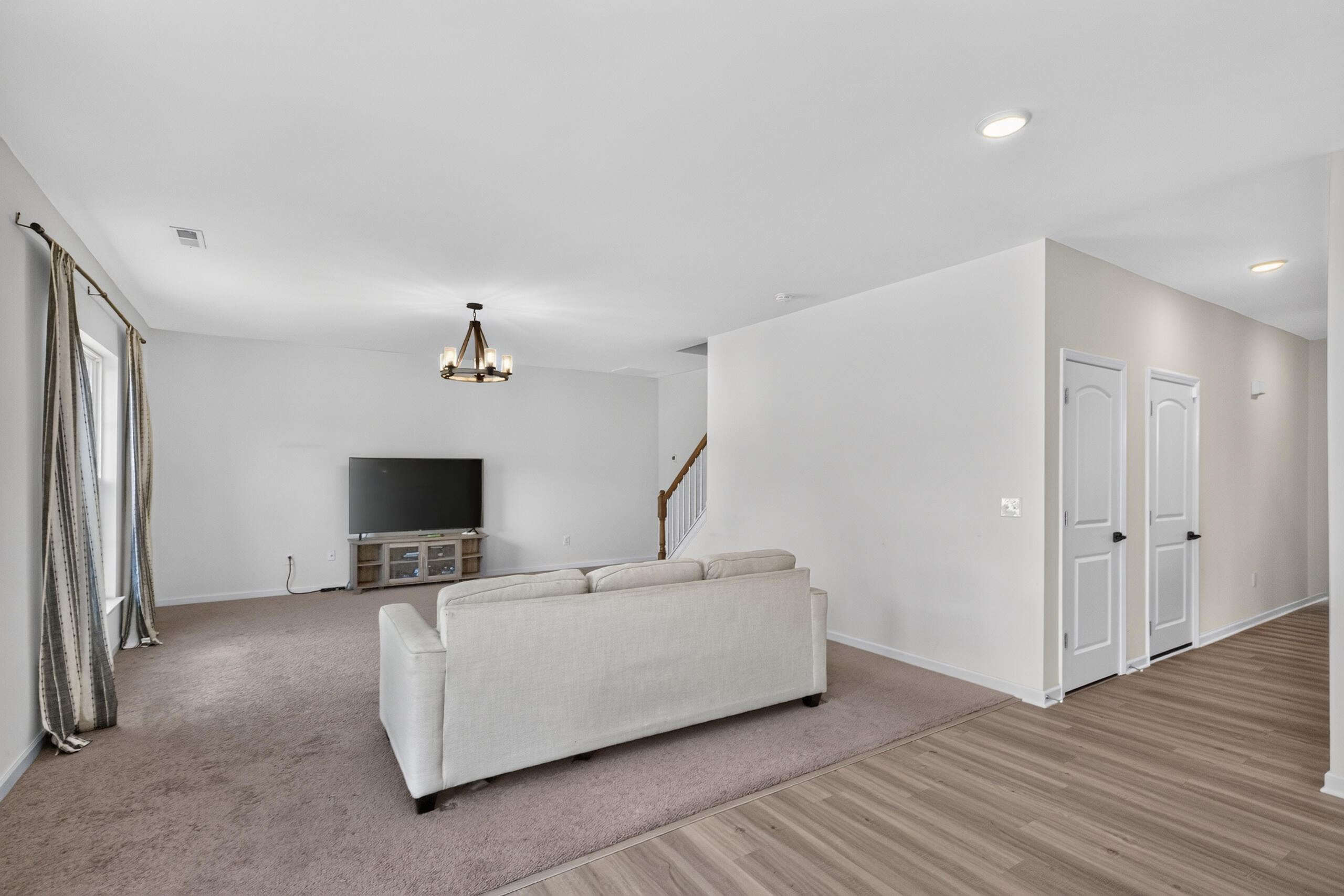 119 Gibson Way Property Photo 7