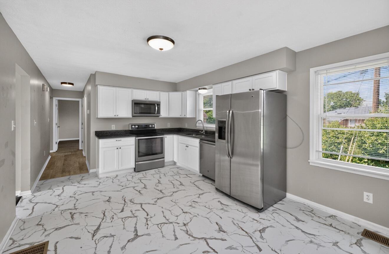 109 Lige Court Property Photo 10