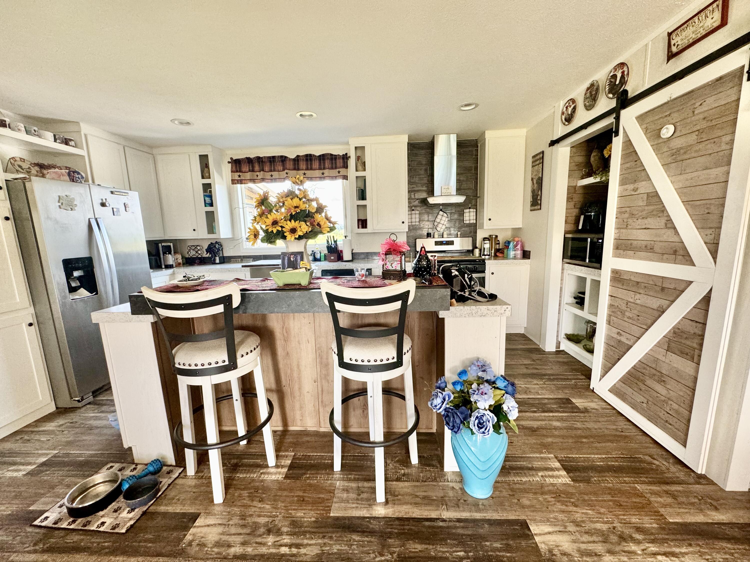 1747 Ky-10 Property Photo 6