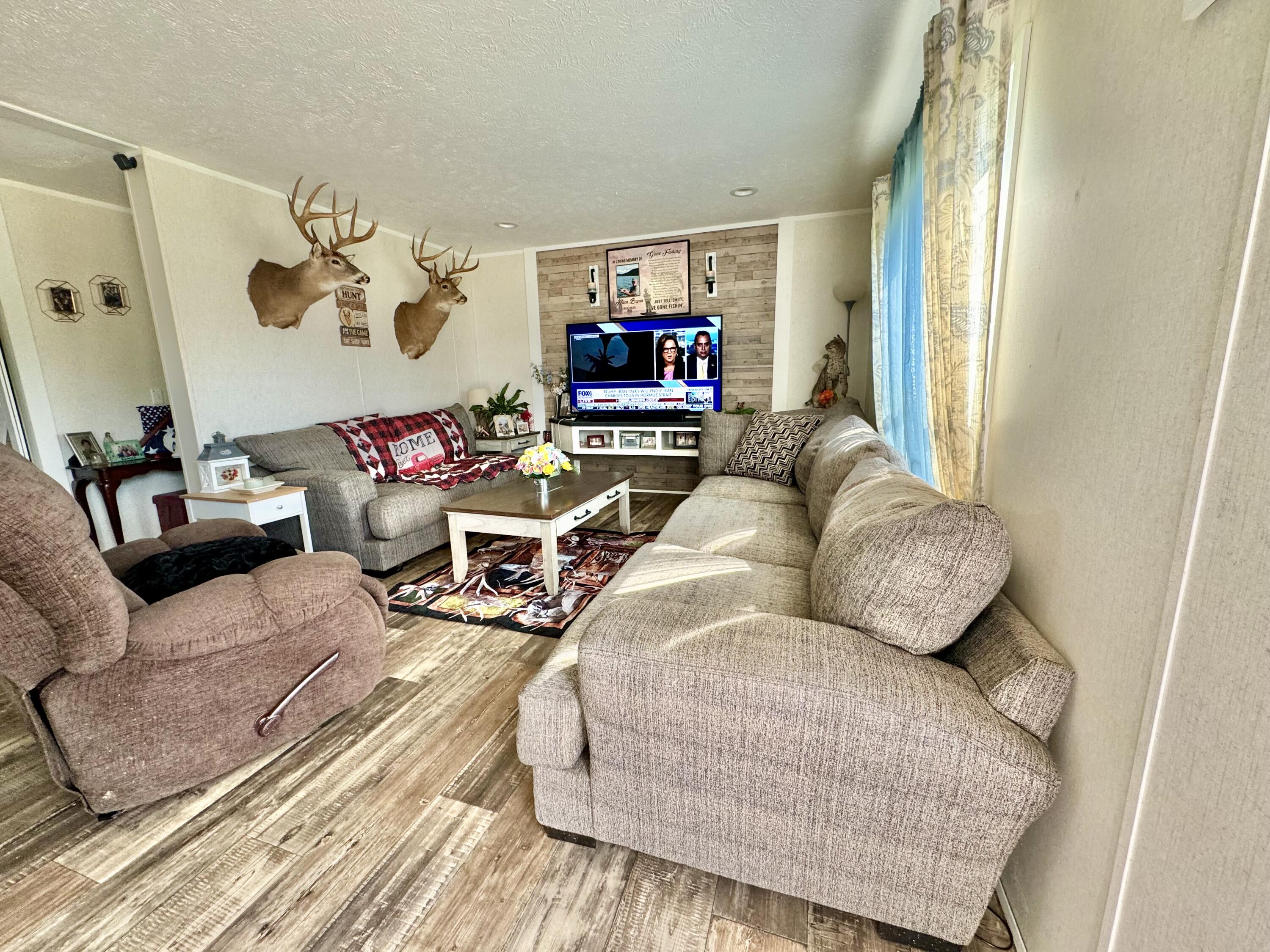 1747 Ky-10 Property Photo 10