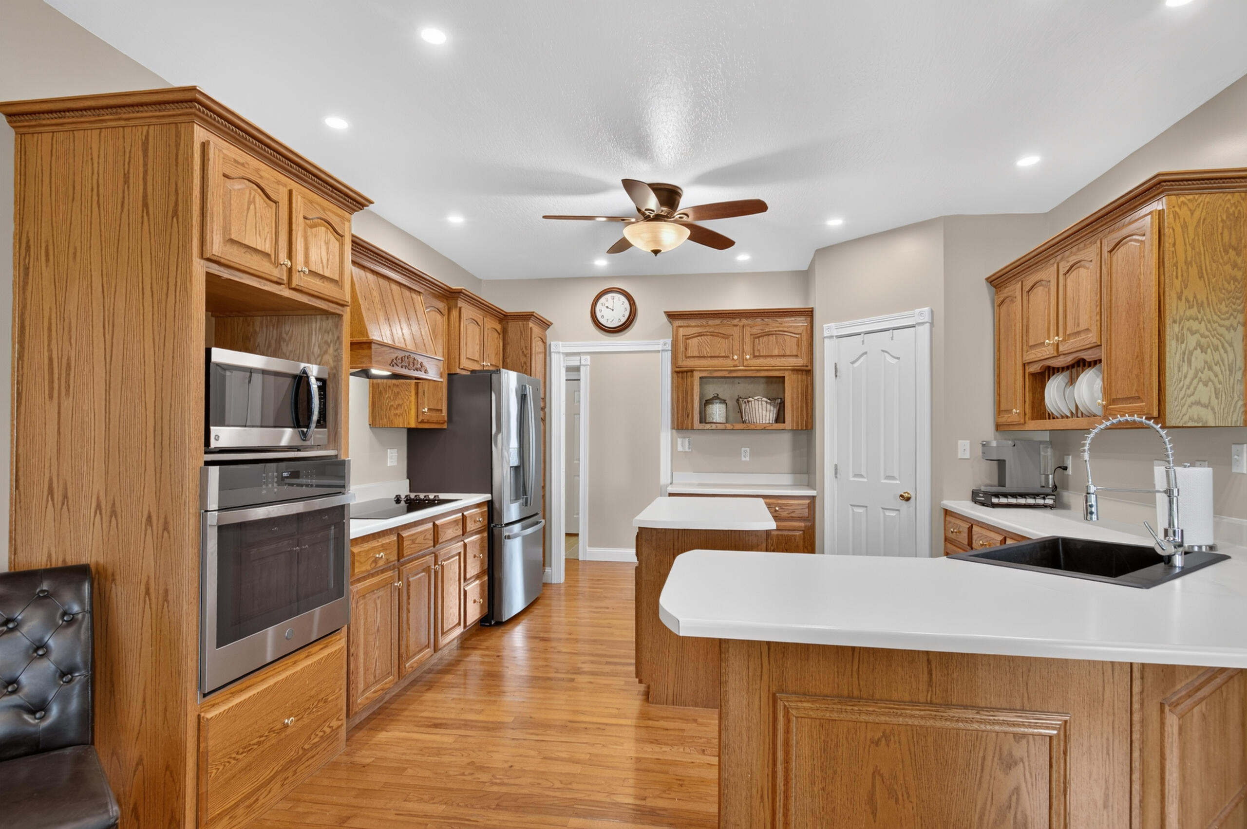 227 Rebecca Lane Property Photo 16