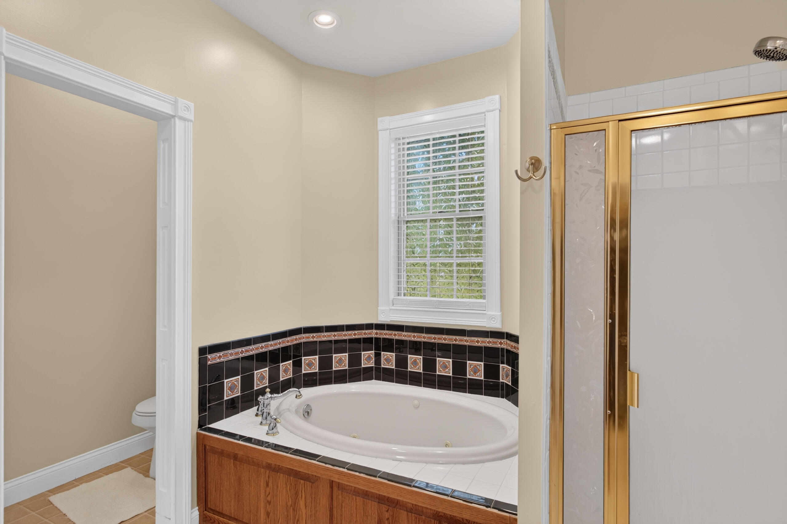 227 Rebecca Lane Property Photo 21