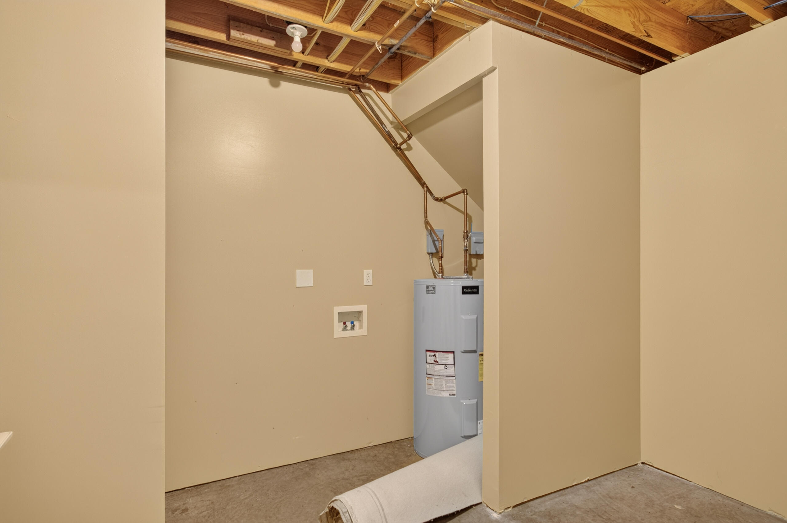 227 Rebecca Lane Property Photo 37