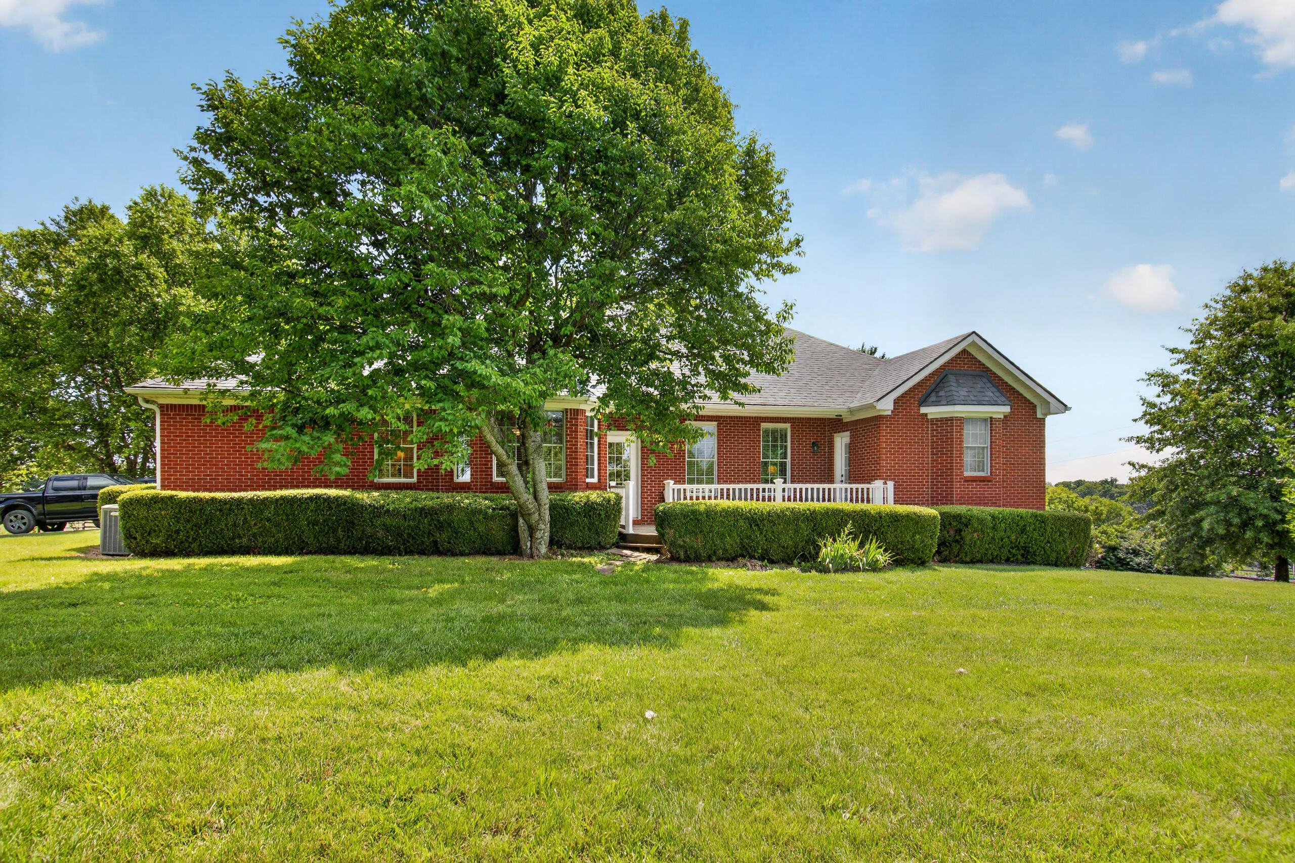 227 Rebecca Lane Property Photo 40