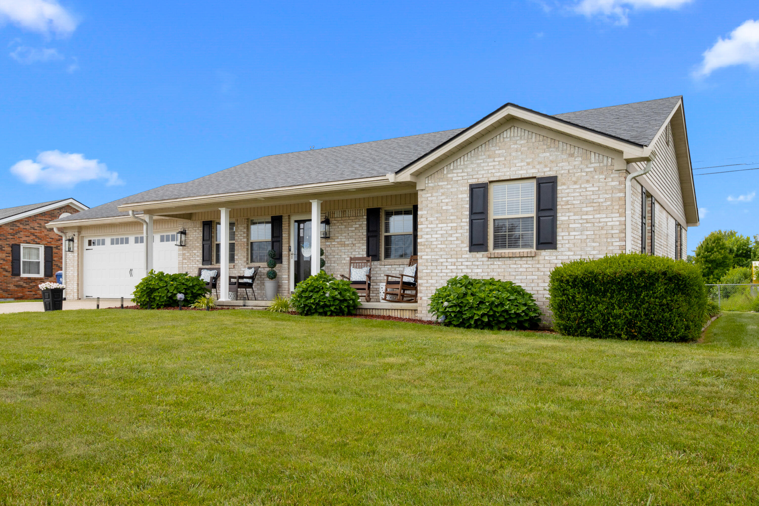 419 Plumtree Drive Property Photo 7