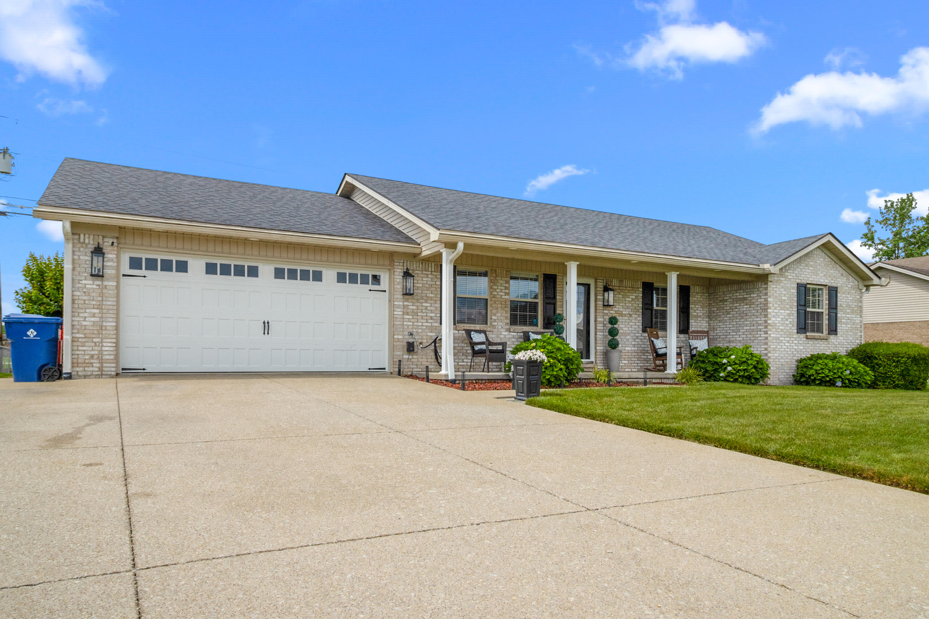 419 Plumtree Drive Property Photo 9