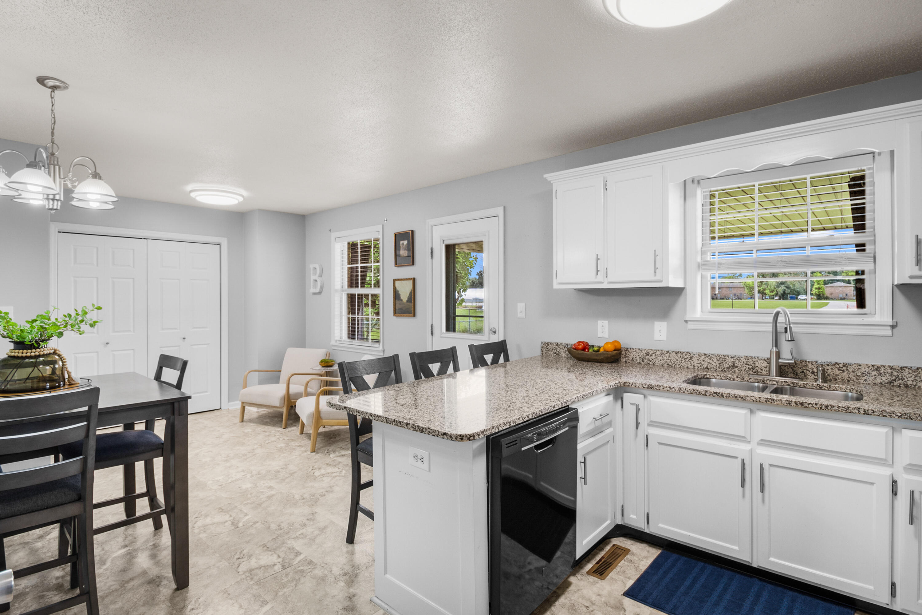 419 Plumtree Drive Property Photo 18
