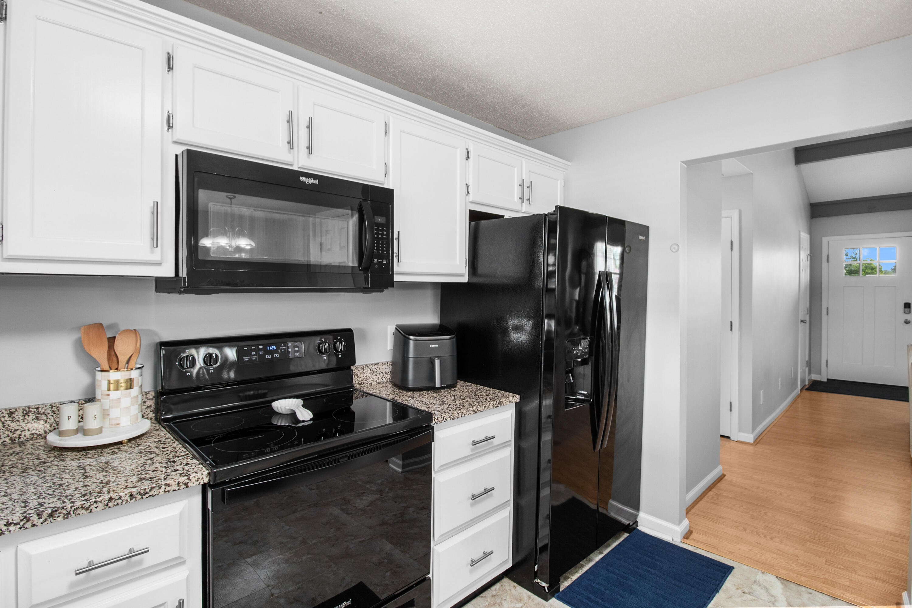 419 Plumtree Drive Property Photo 23