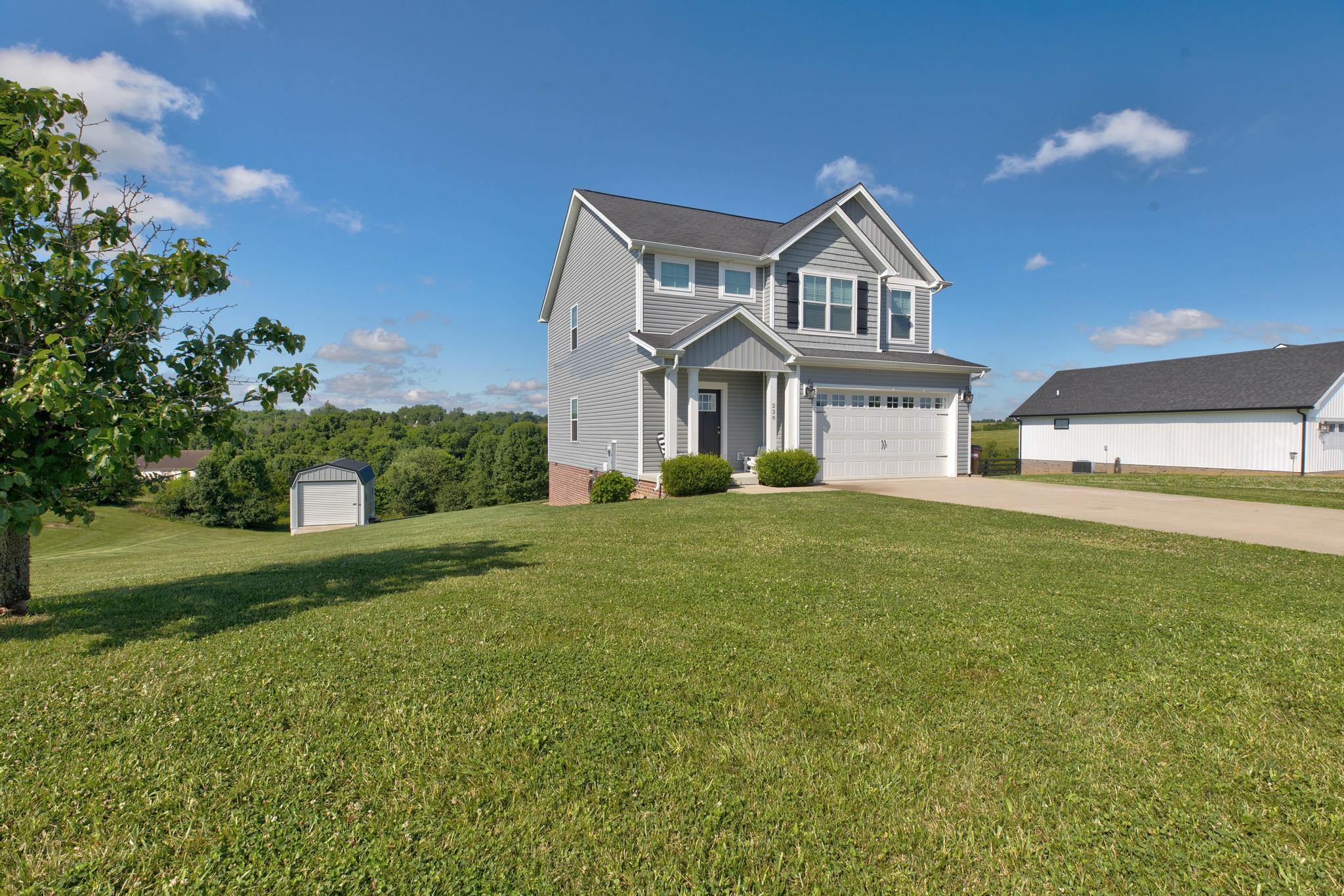 238 Blake Way Property Photo 4