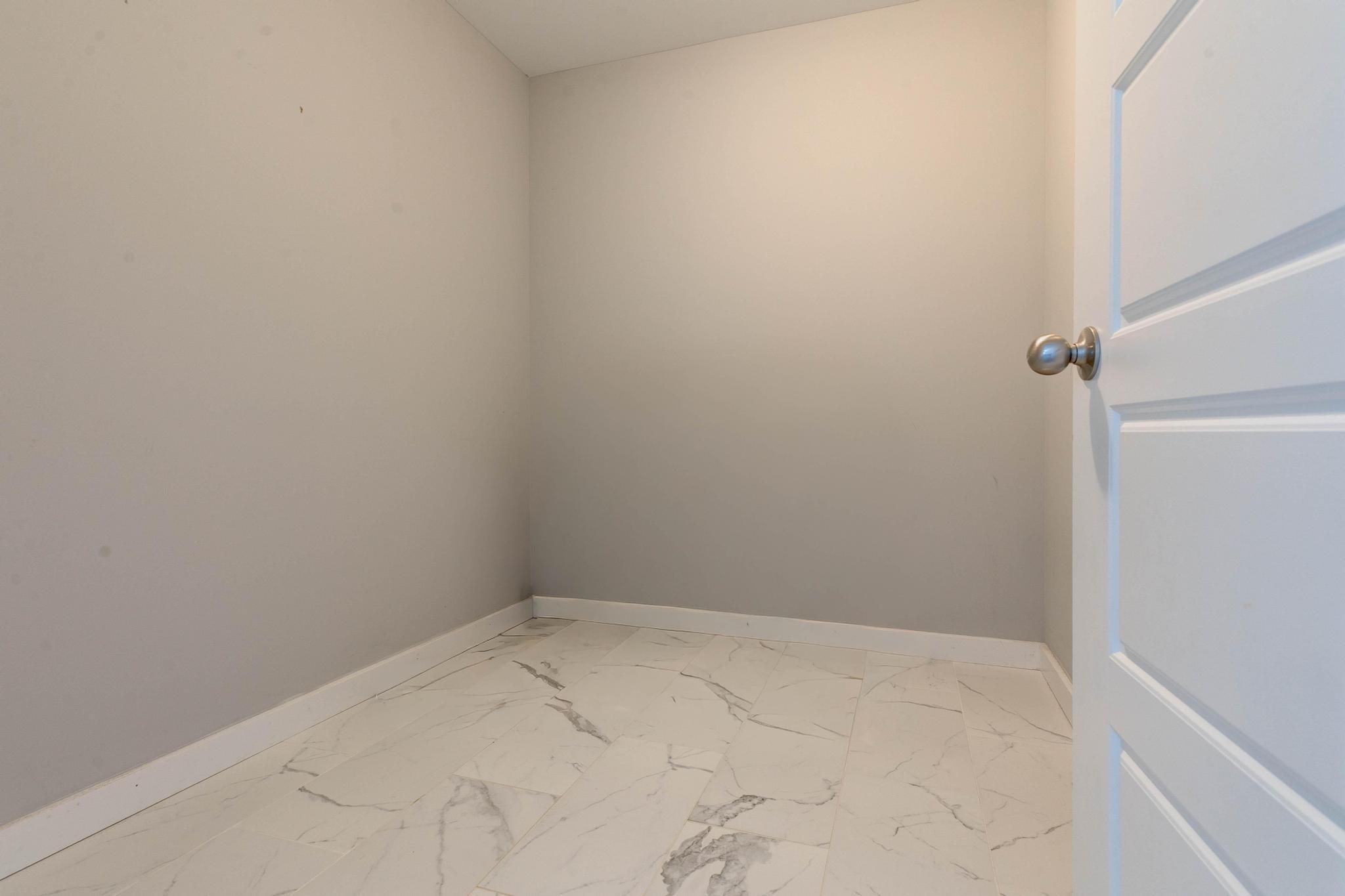 238 Blake Way Property Photo 34