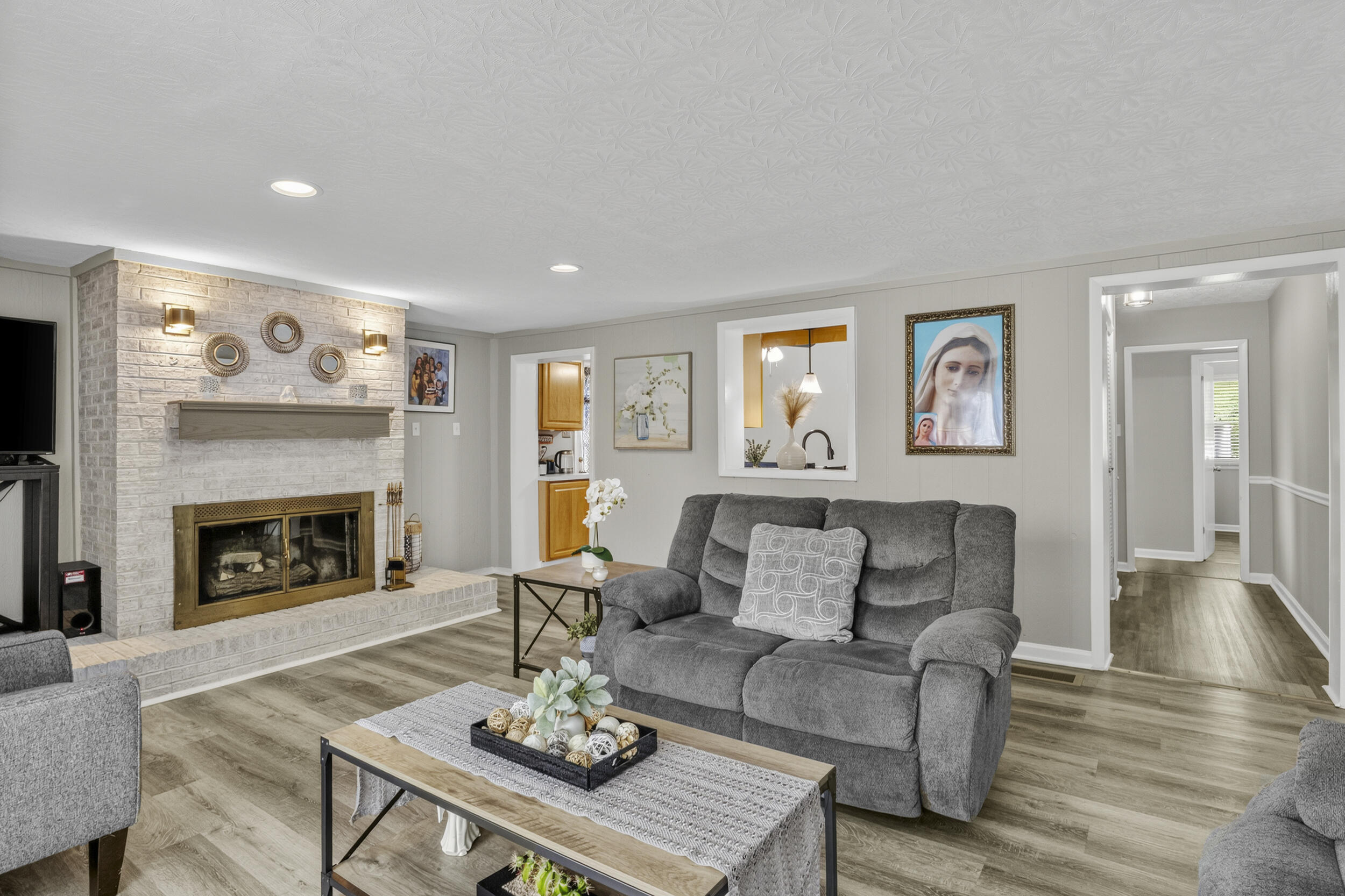 709 Parkside Drive Property Photo 16
