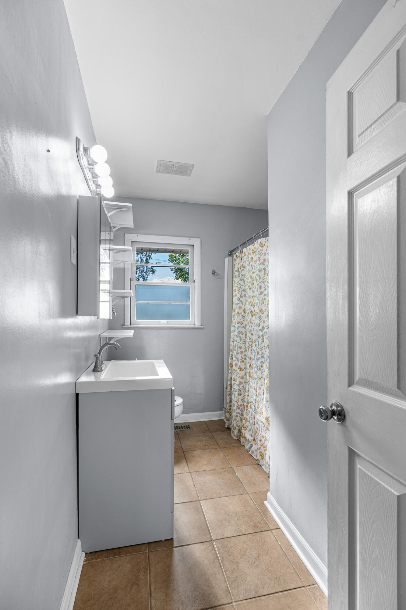 2009 Dellwood Drive Property Photo 8