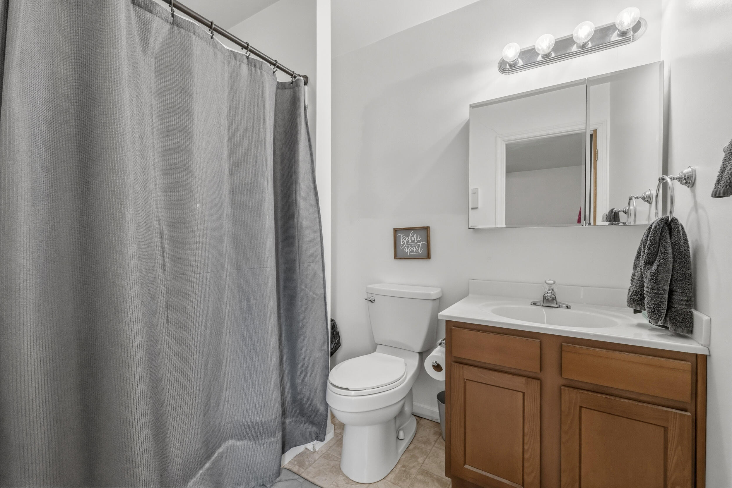 215 Azalea Street Property Photo 20