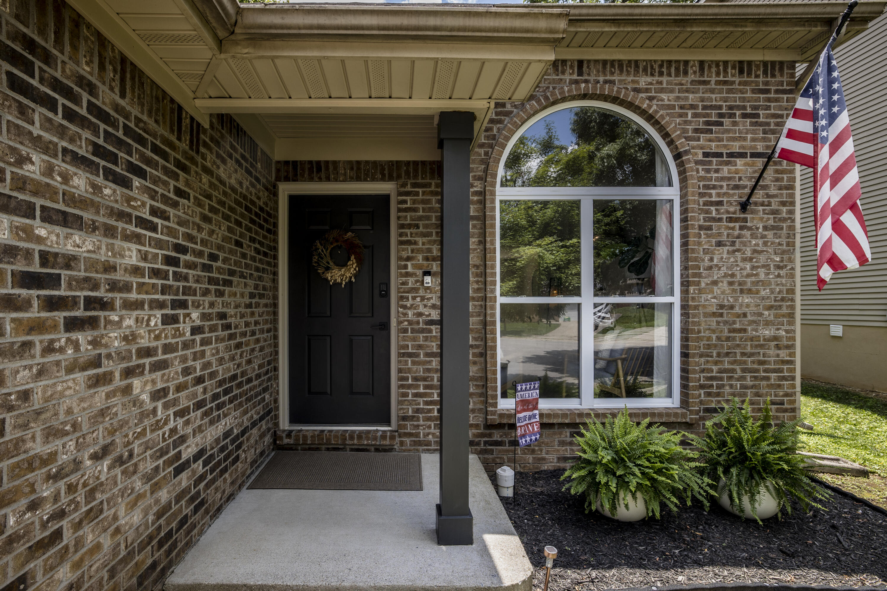 2612 Crystal Falls Road Property Photo 5