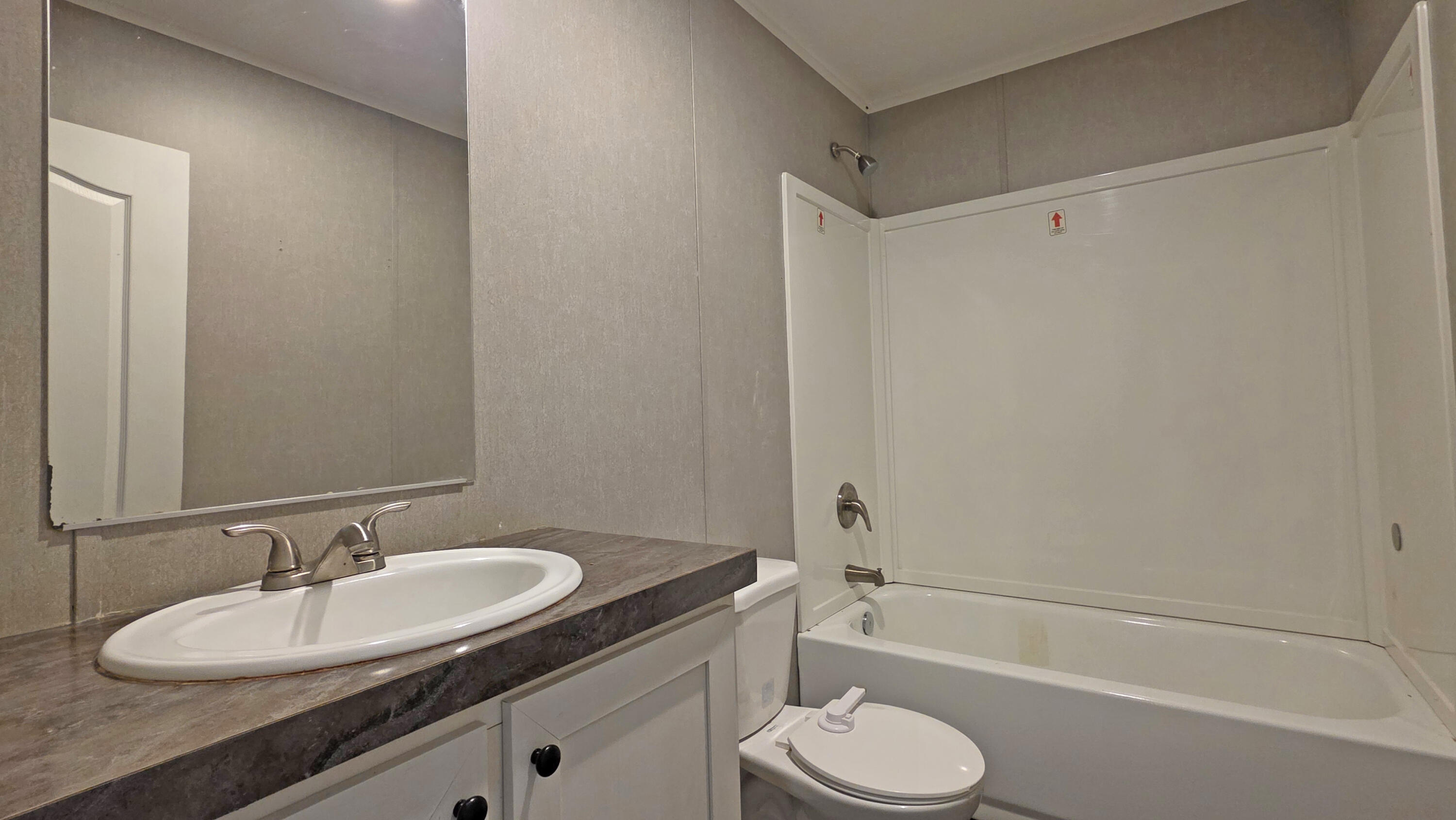 89 Tower Road Property Photo 13