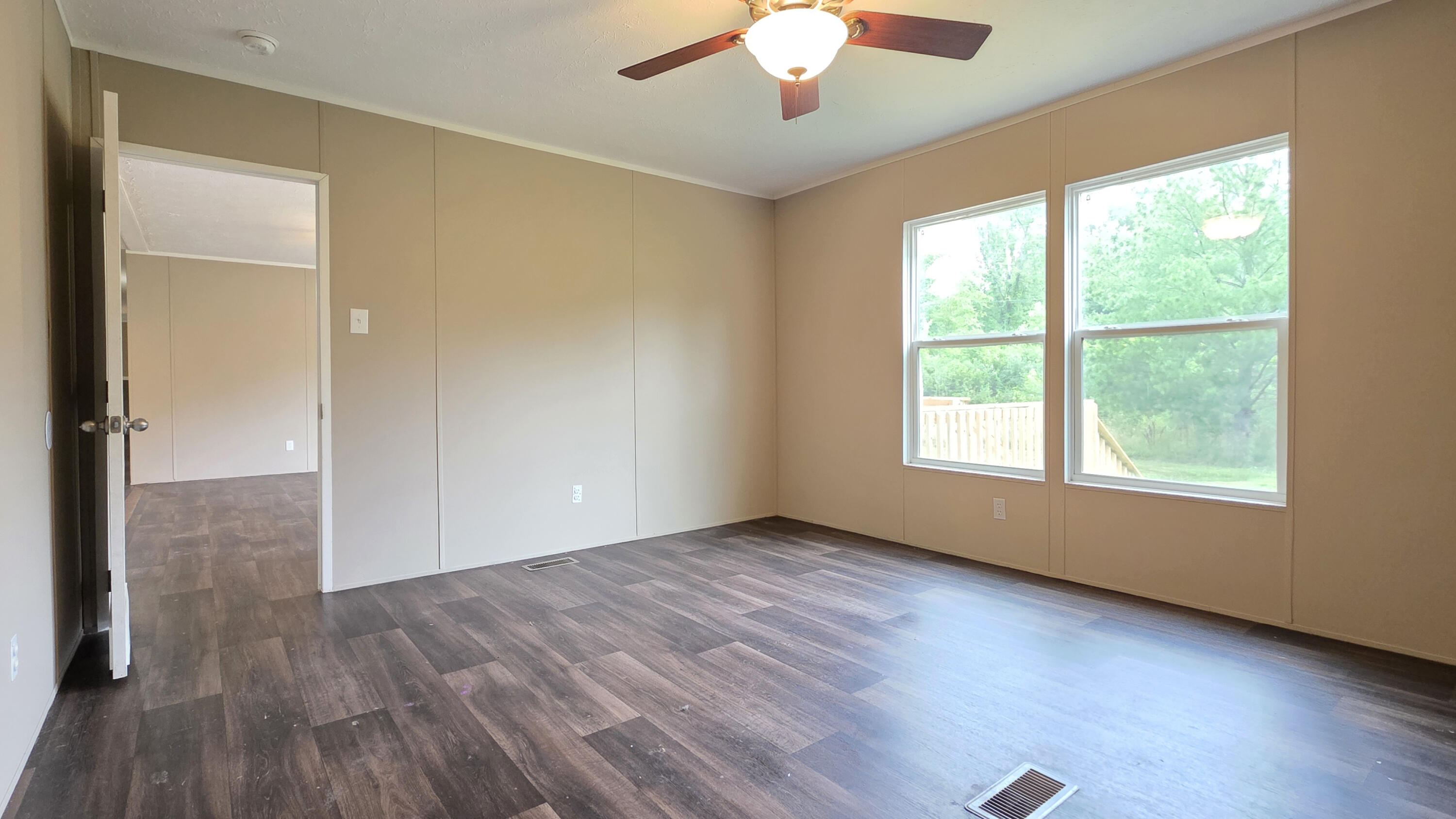 89 Tower Road Property Photo 23