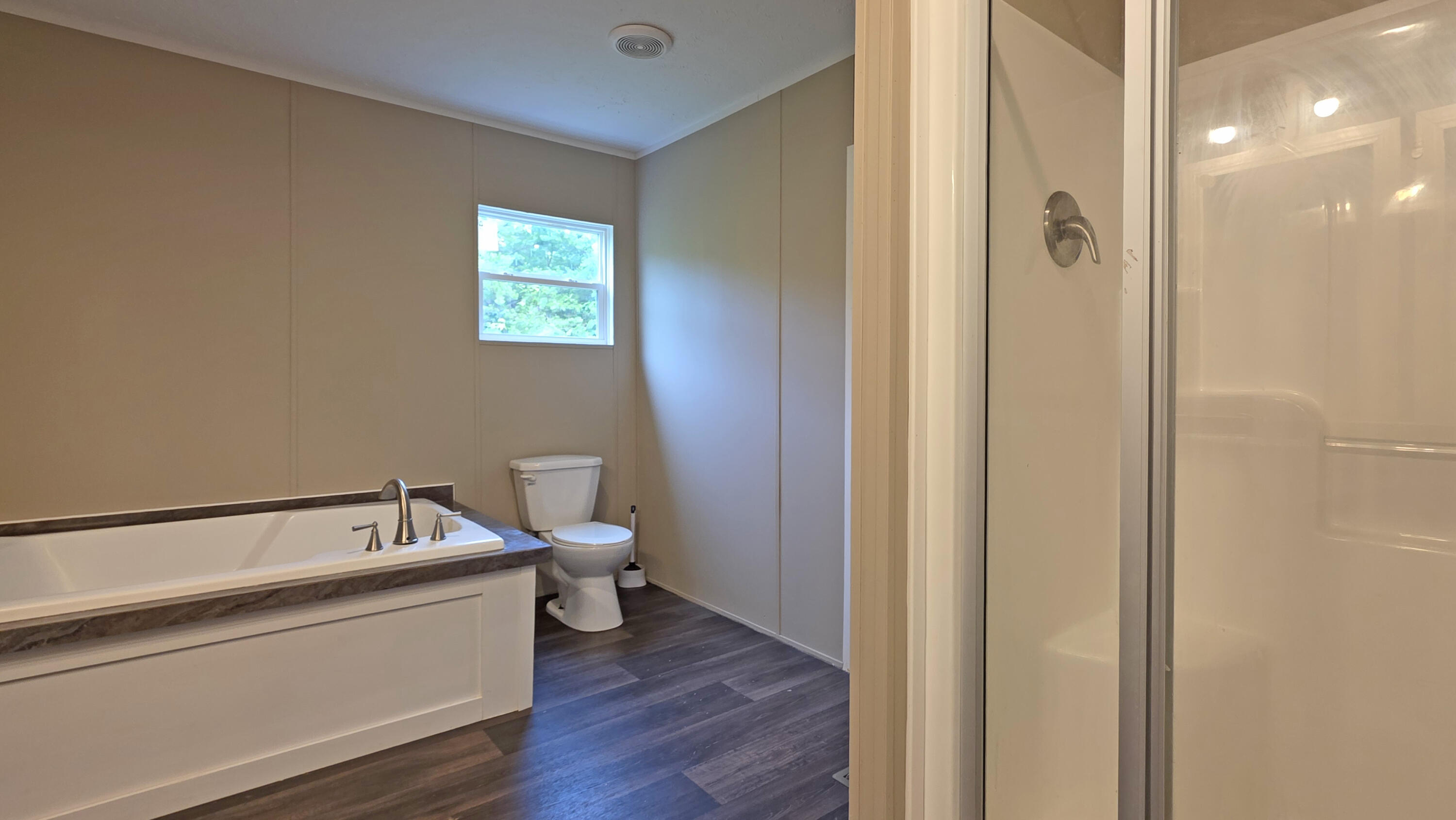 89 Tower Road Property Photo 25