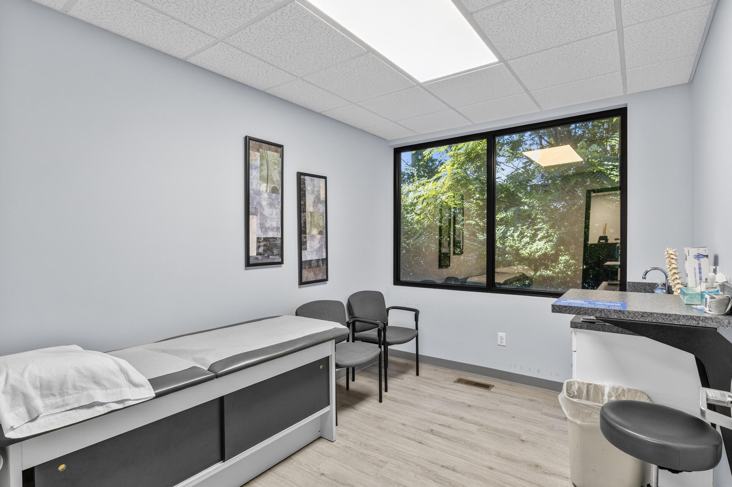 160 Prosperous Place Property Photo 31