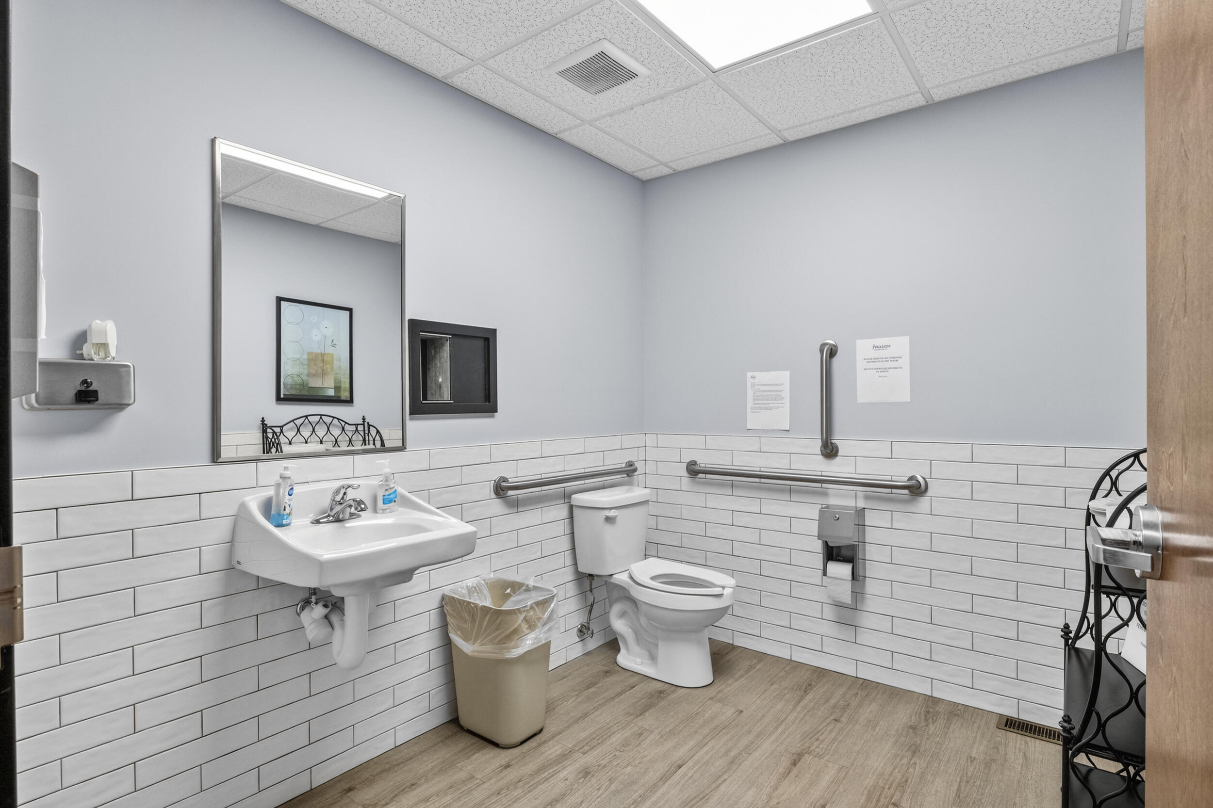 160 Prosperous Place Property Photo 37