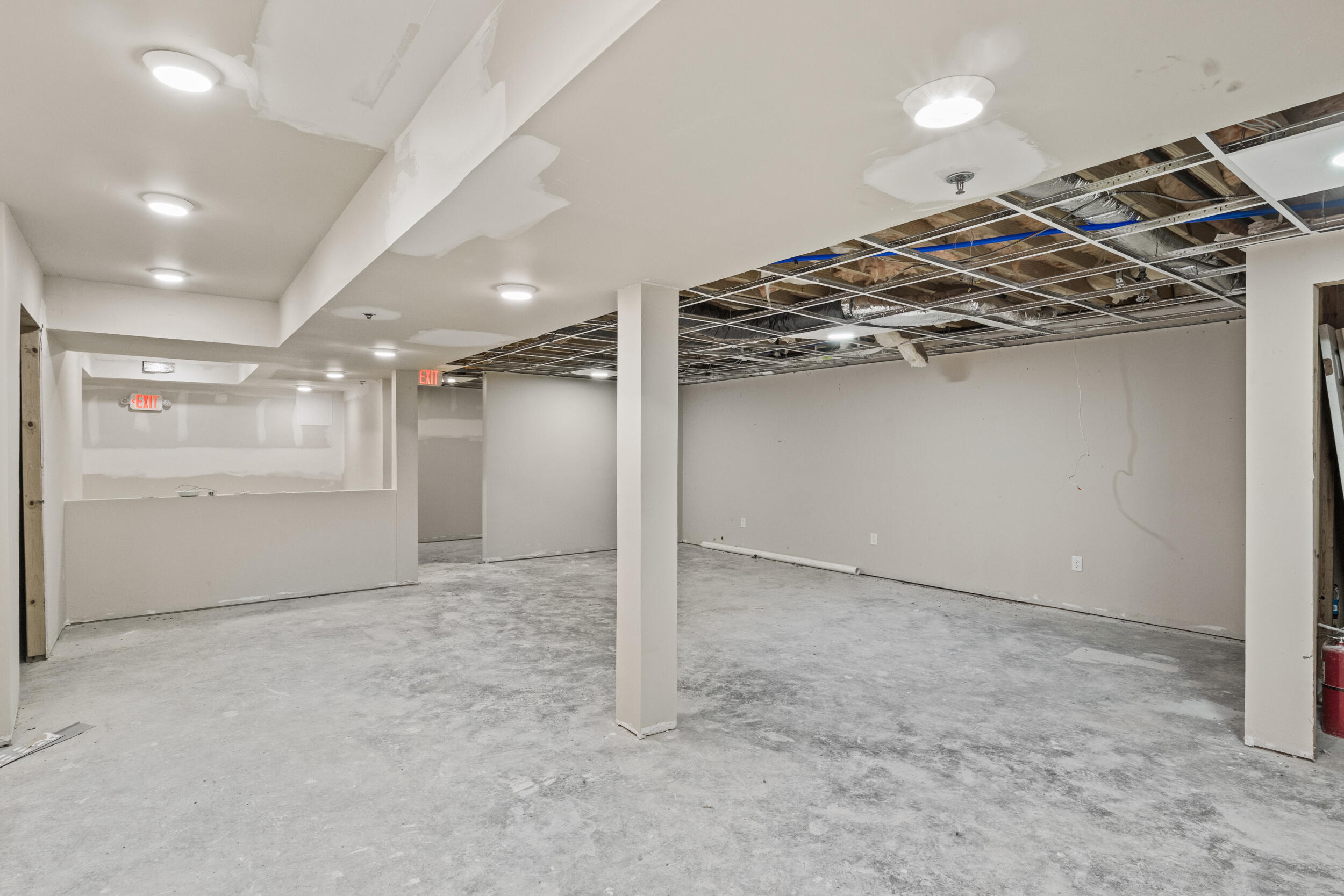 160 Prosperous Place Property Photo 63