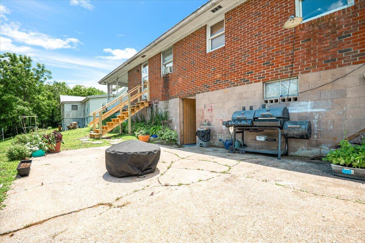 129 Mullins Street Property Photo 27
