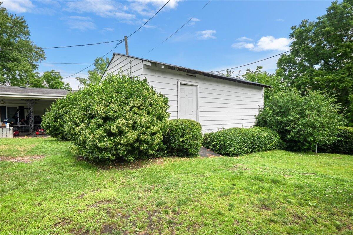 129 Mullins Street Property Photo 30